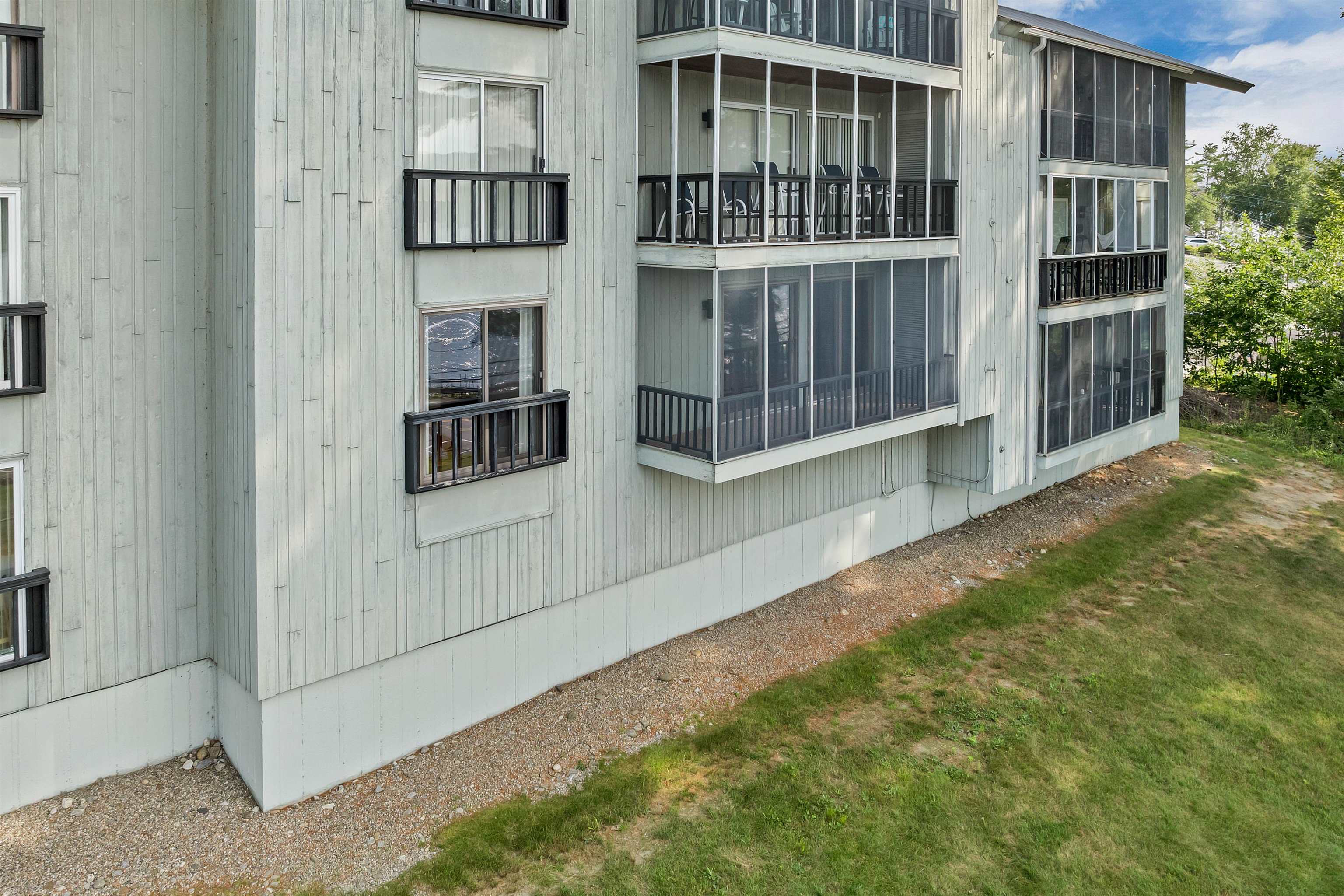 883 Weirs Boulevard Unit: 3