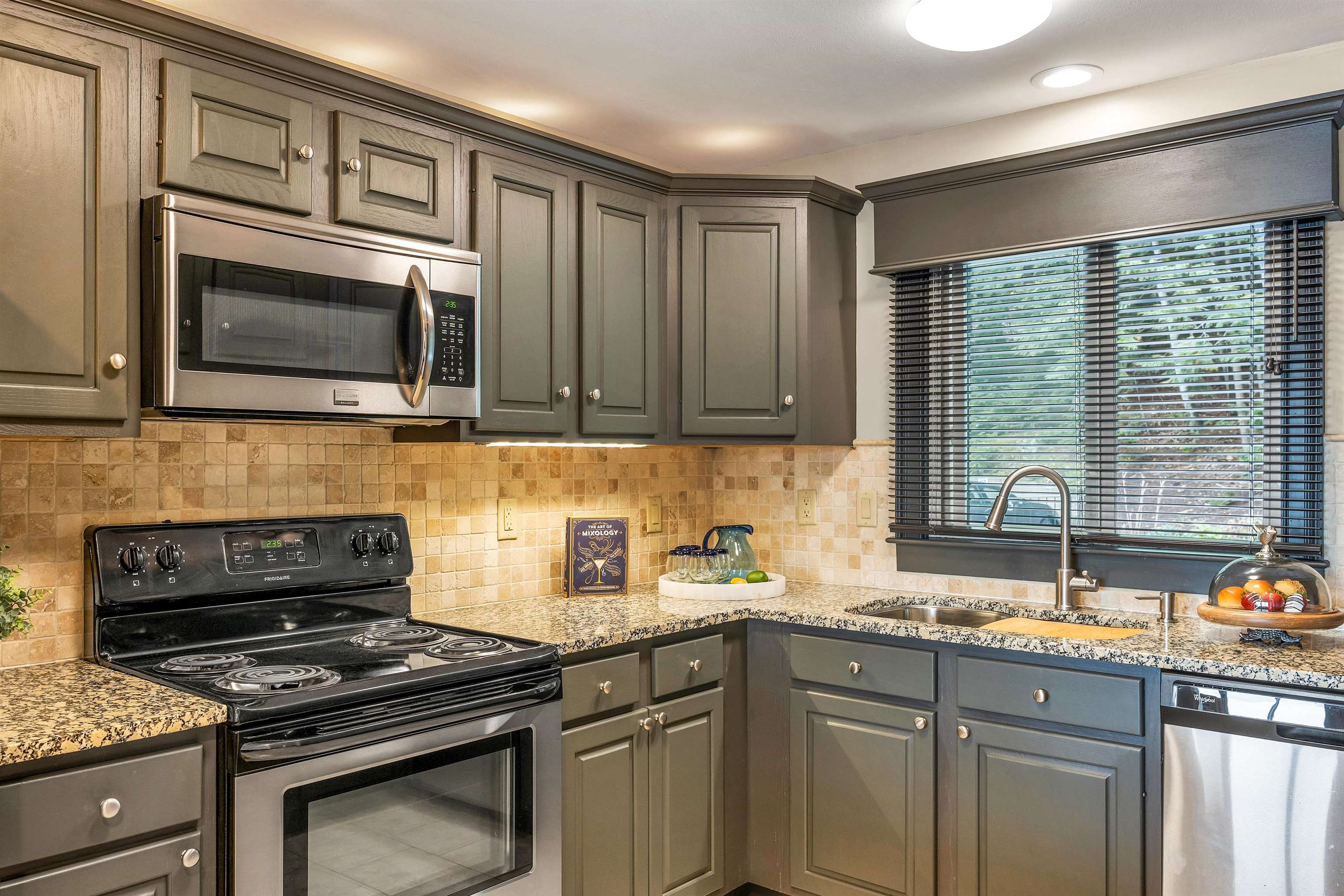 883 Weirs Boulevard Unit: 3