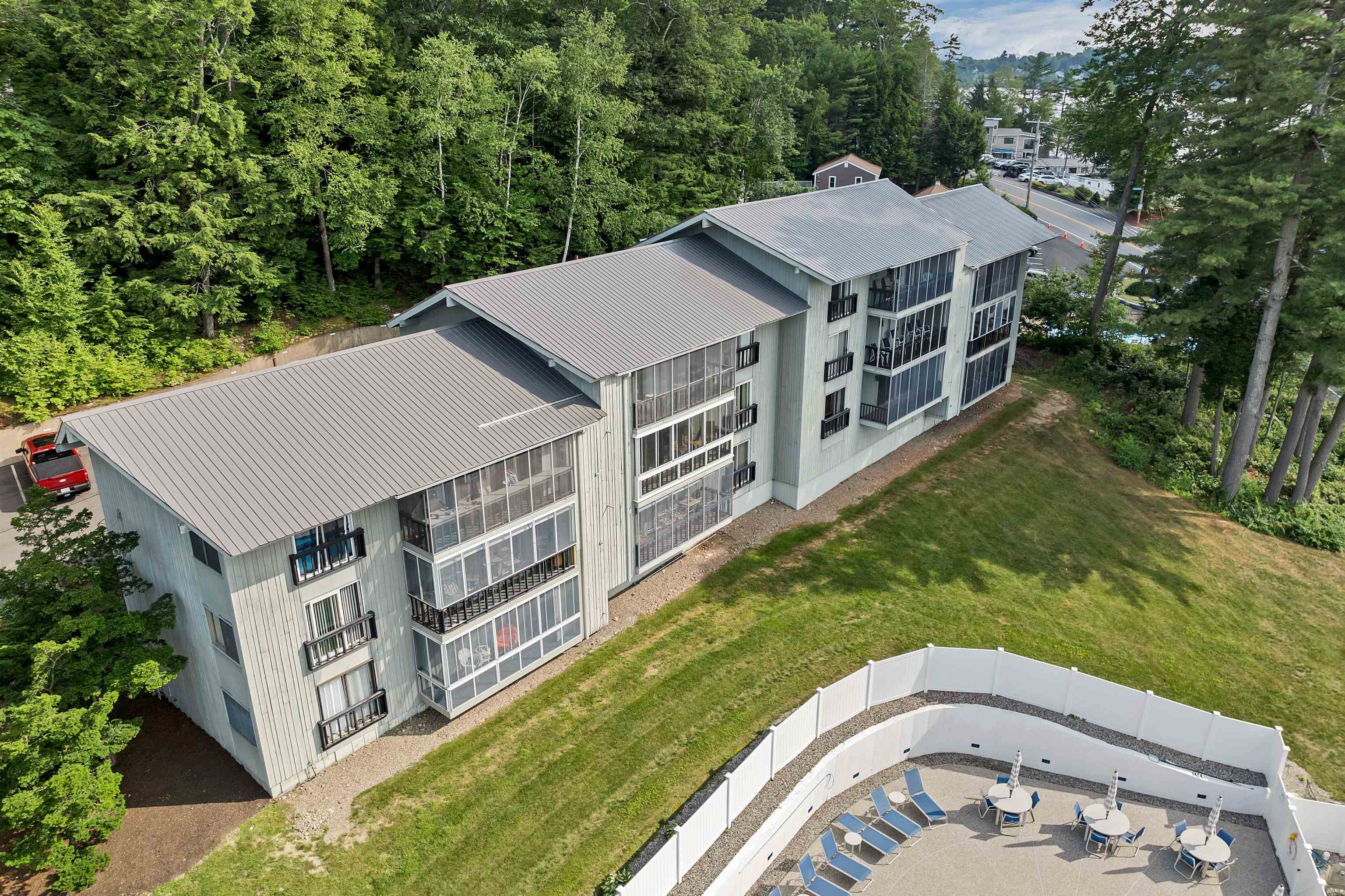 883 Weirs Boulevard Unit: 3