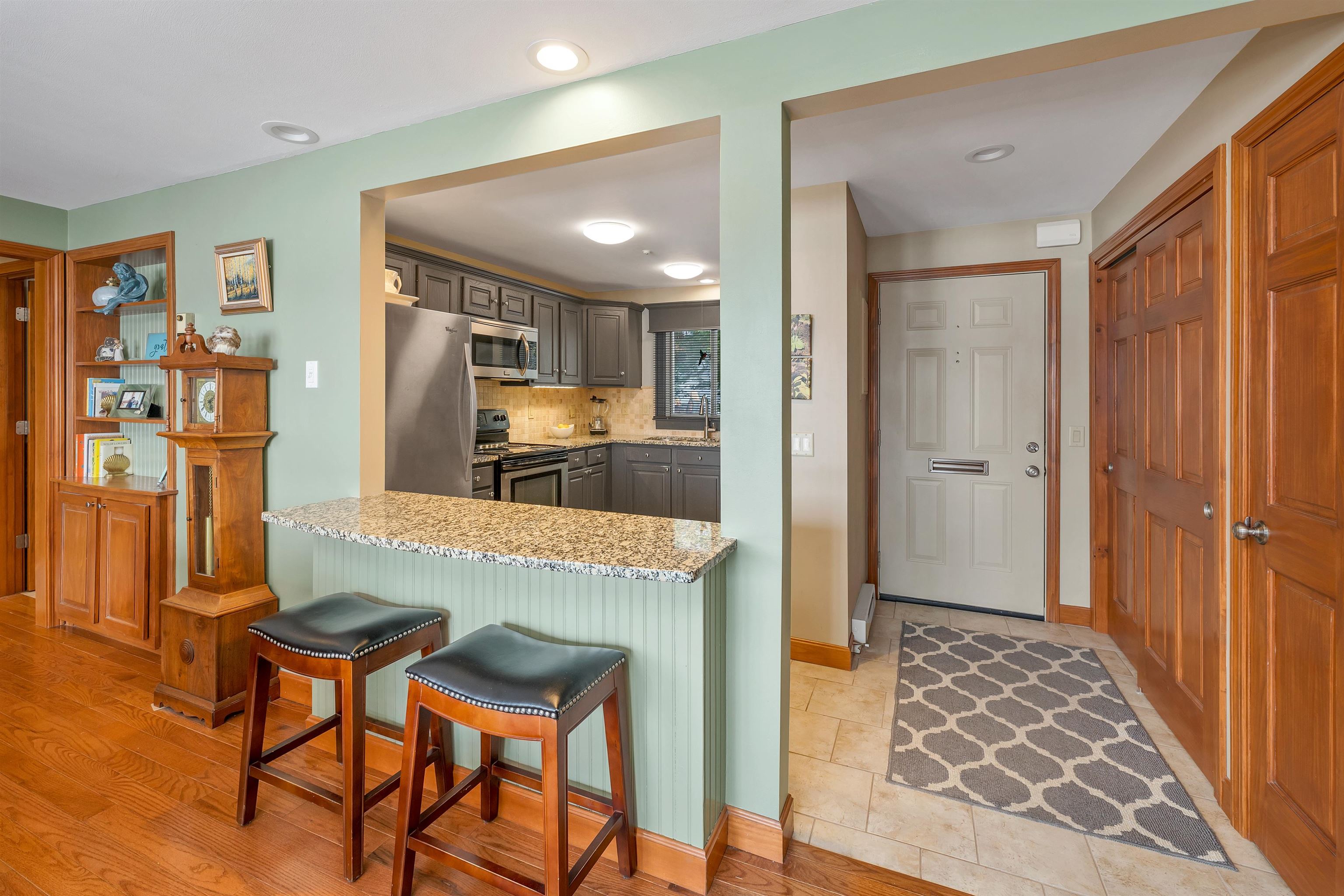 883 Weirs Boulevard Unit: 3