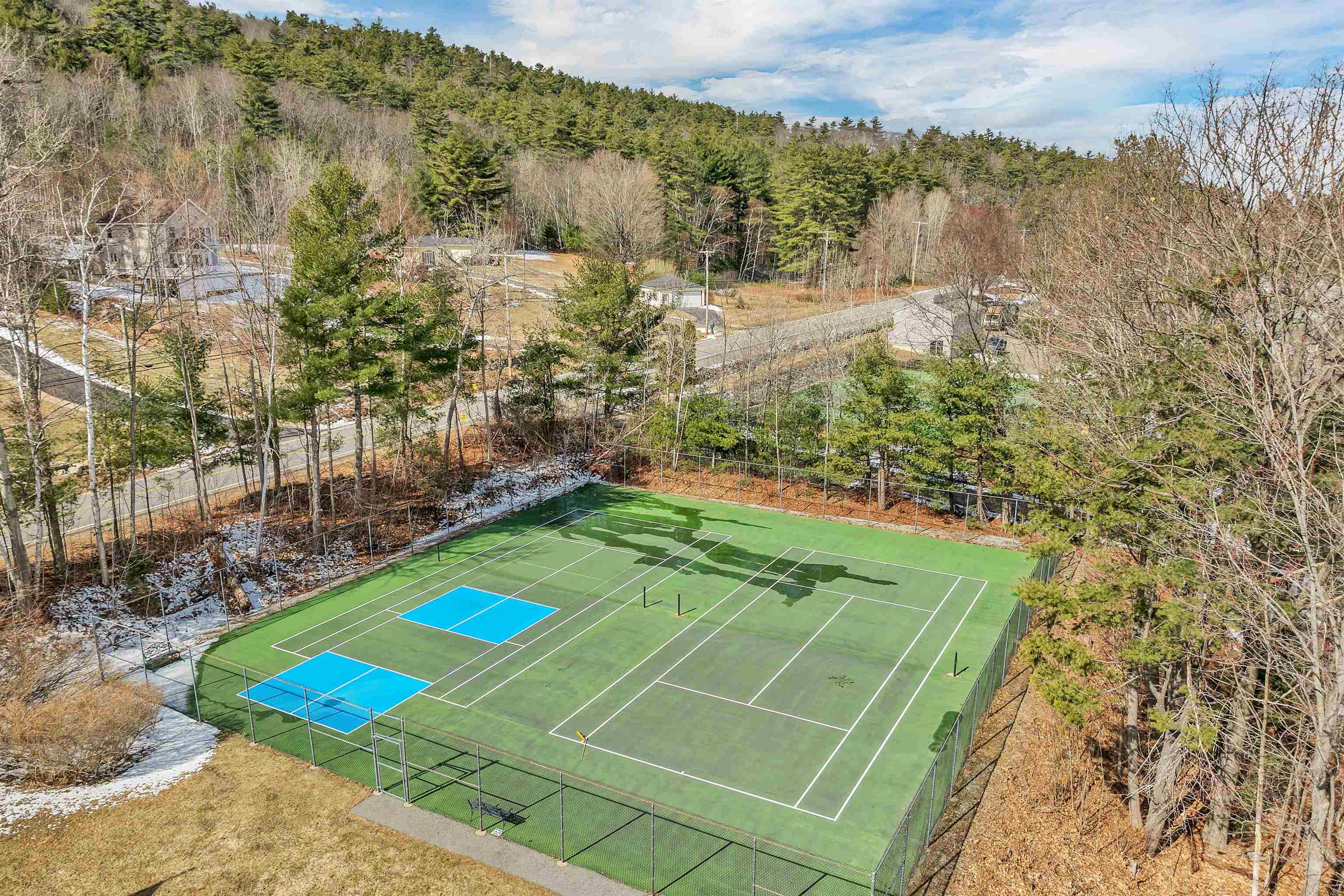 50 Scenic Drive Unit: F3