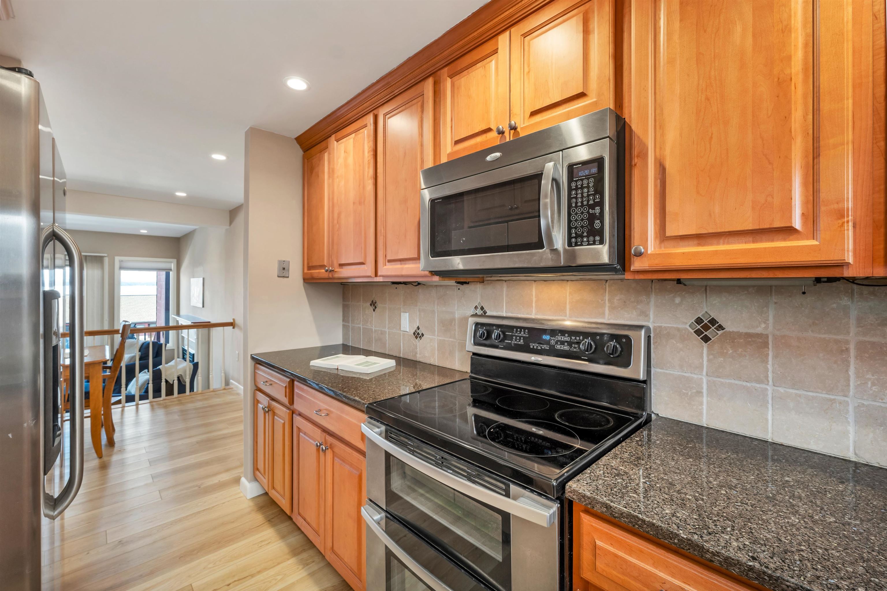 50 Scenic Drive Unit: F3