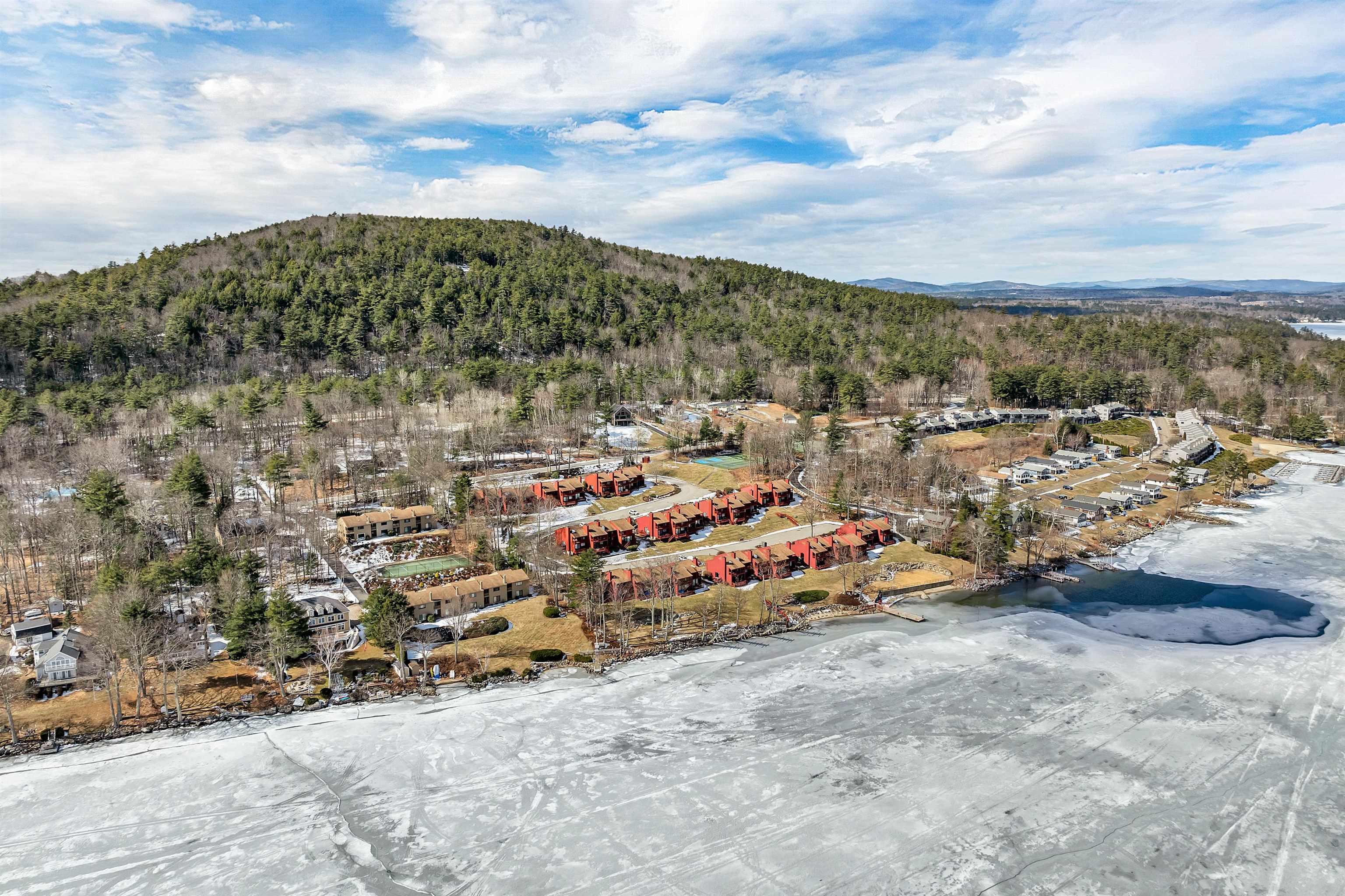 50 Scenic Drive Unit: F3