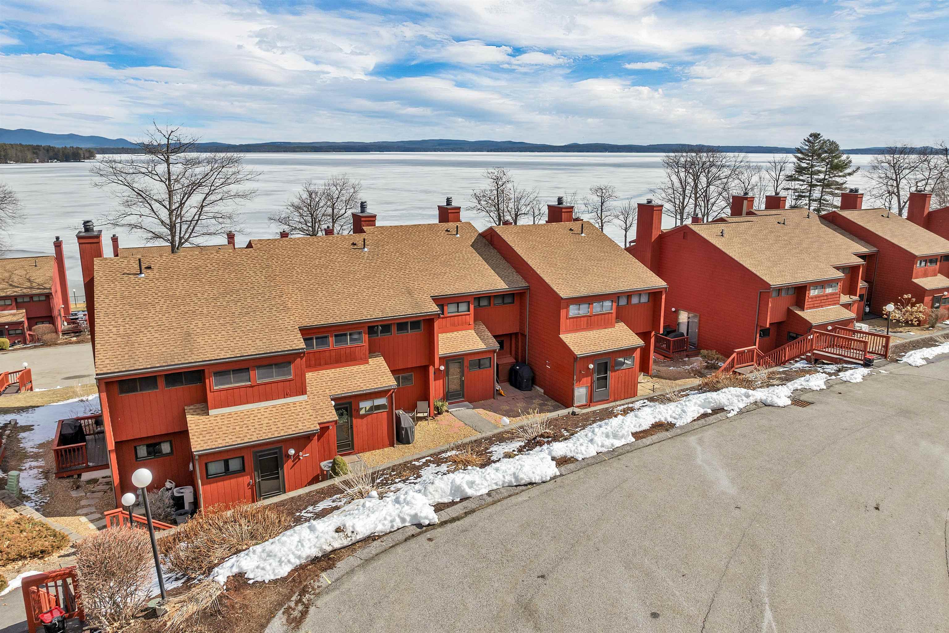 50 Scenic Drive Unit: F3