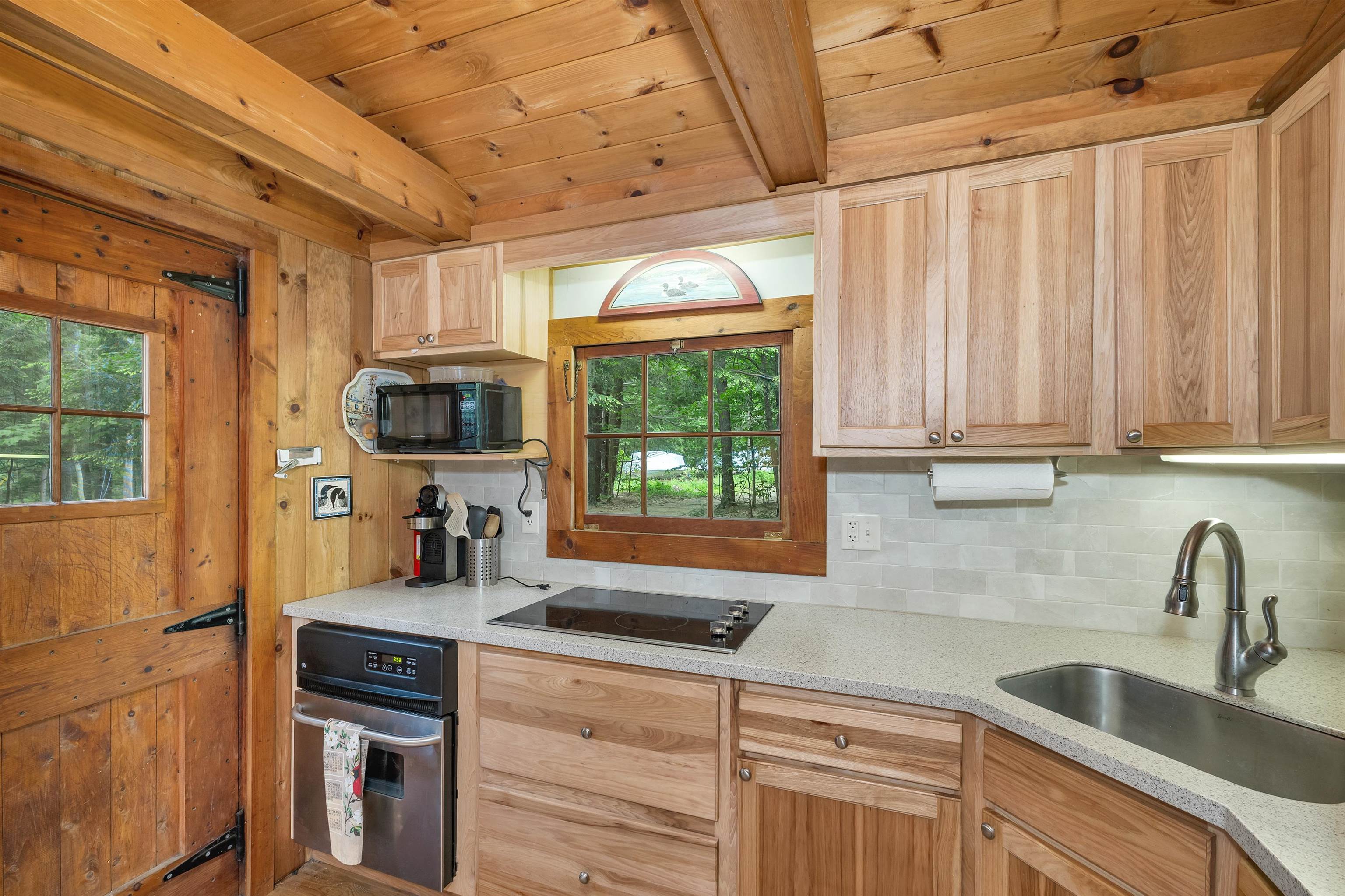 17 Laurel Glen Lane