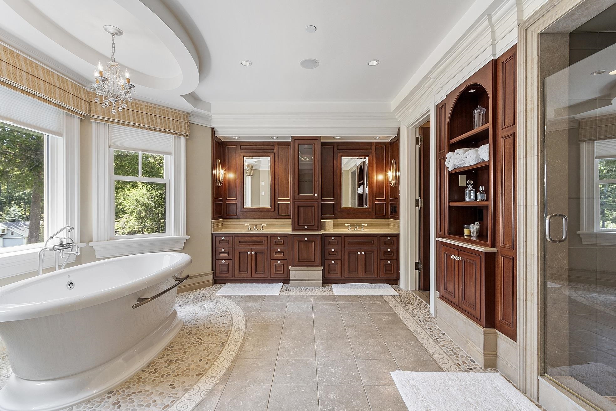 30 Leopard's Leap Road