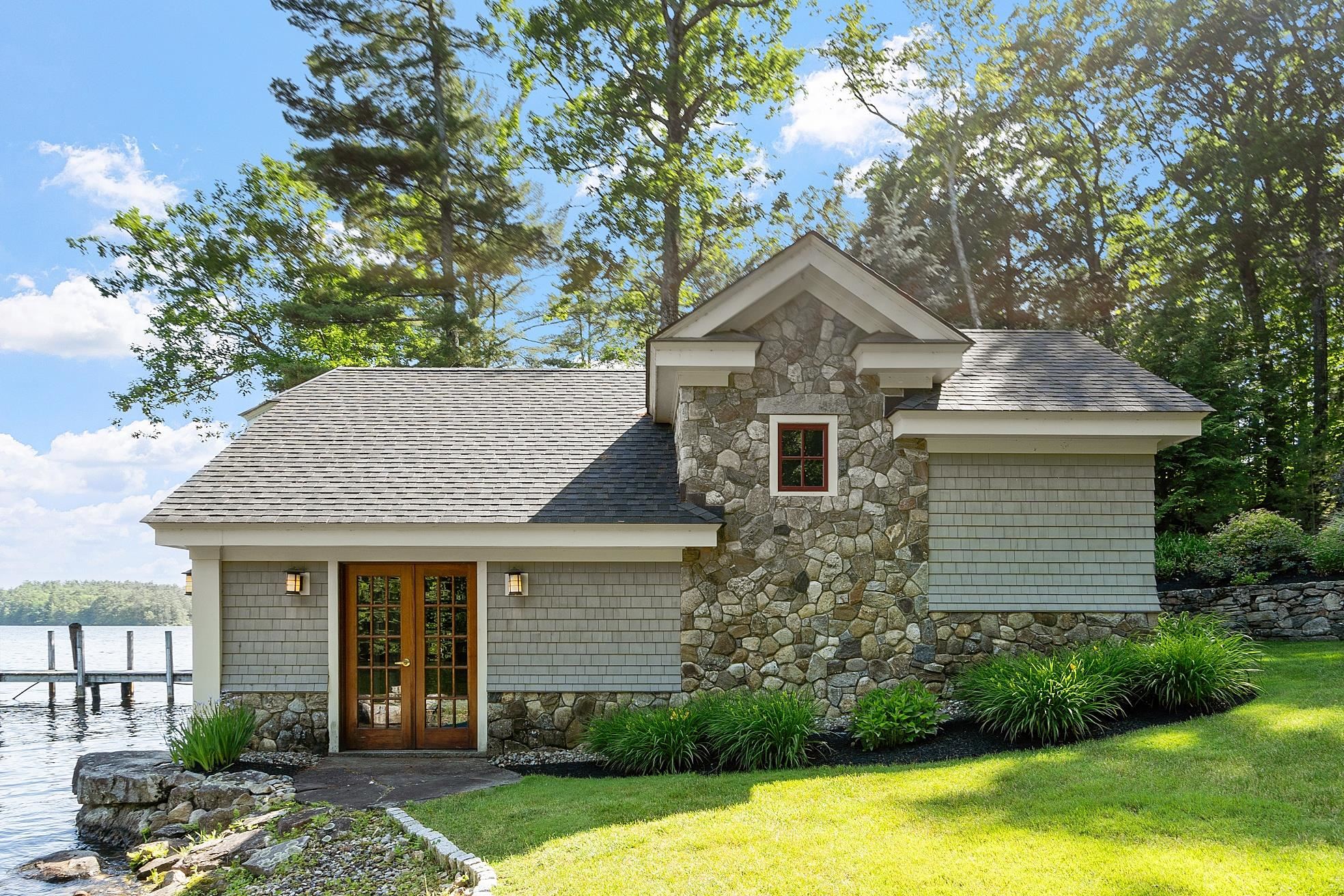 30 Leopard's Leap Road