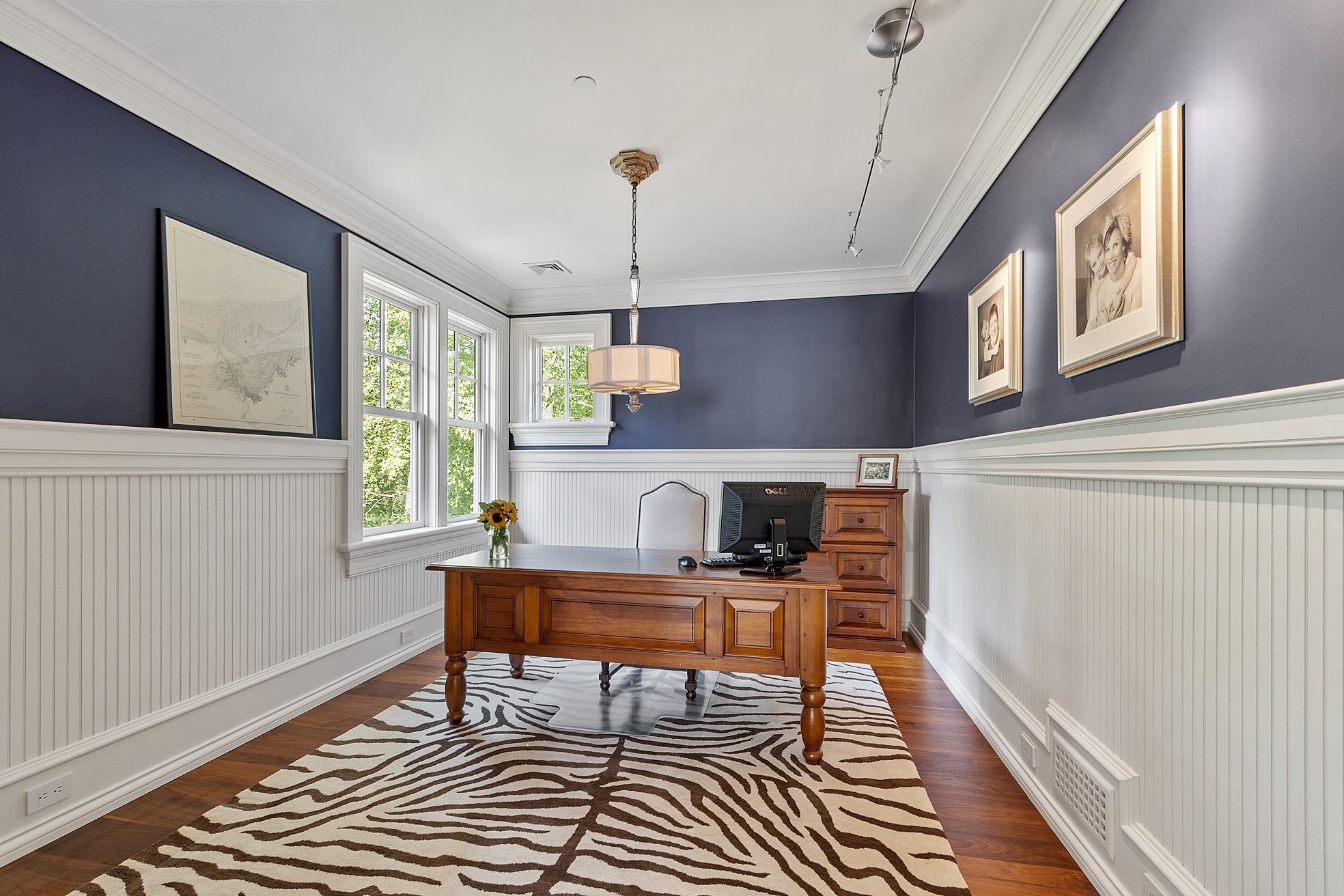 30 Leopard's Leap Road