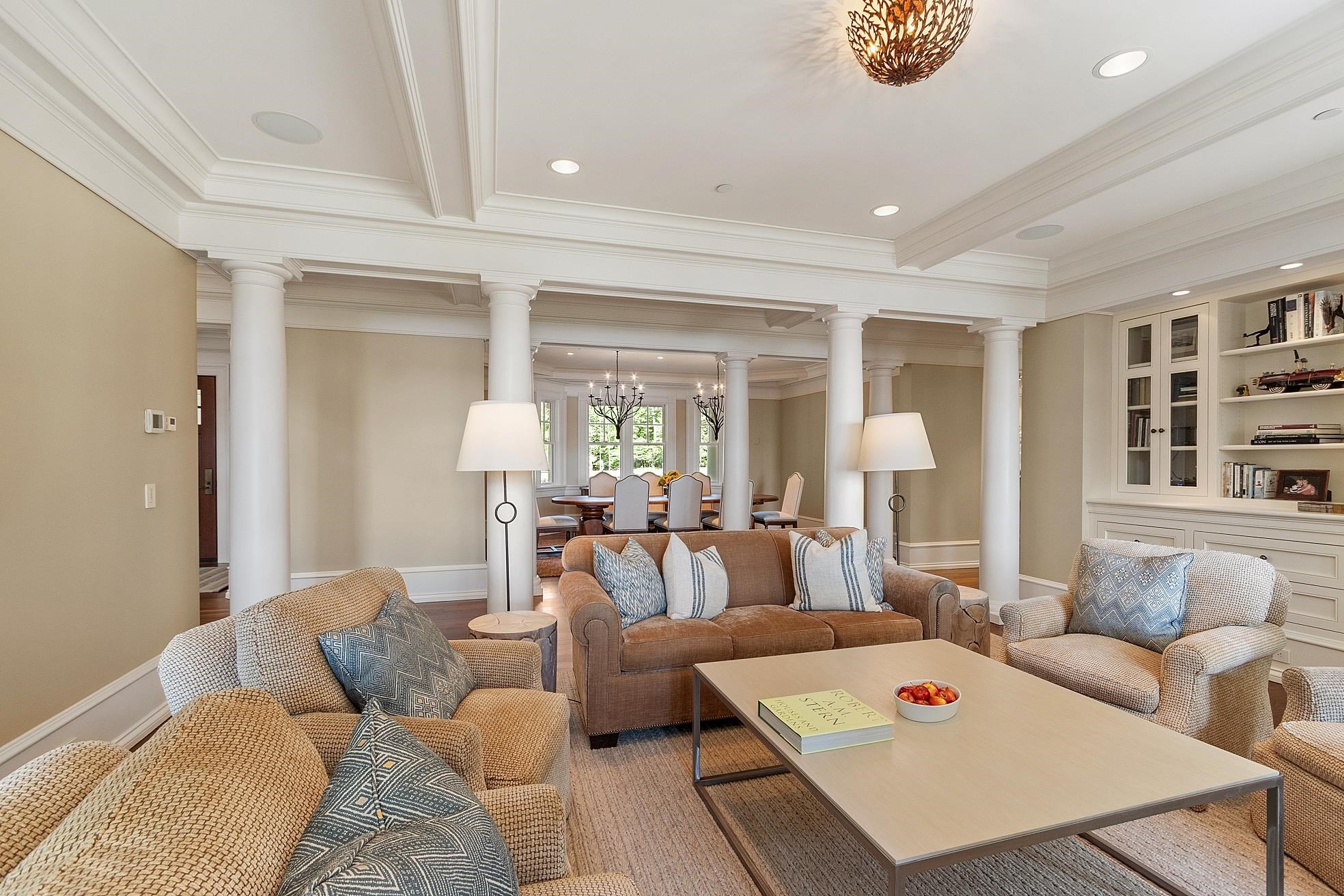 30 Leopard's Leap Road