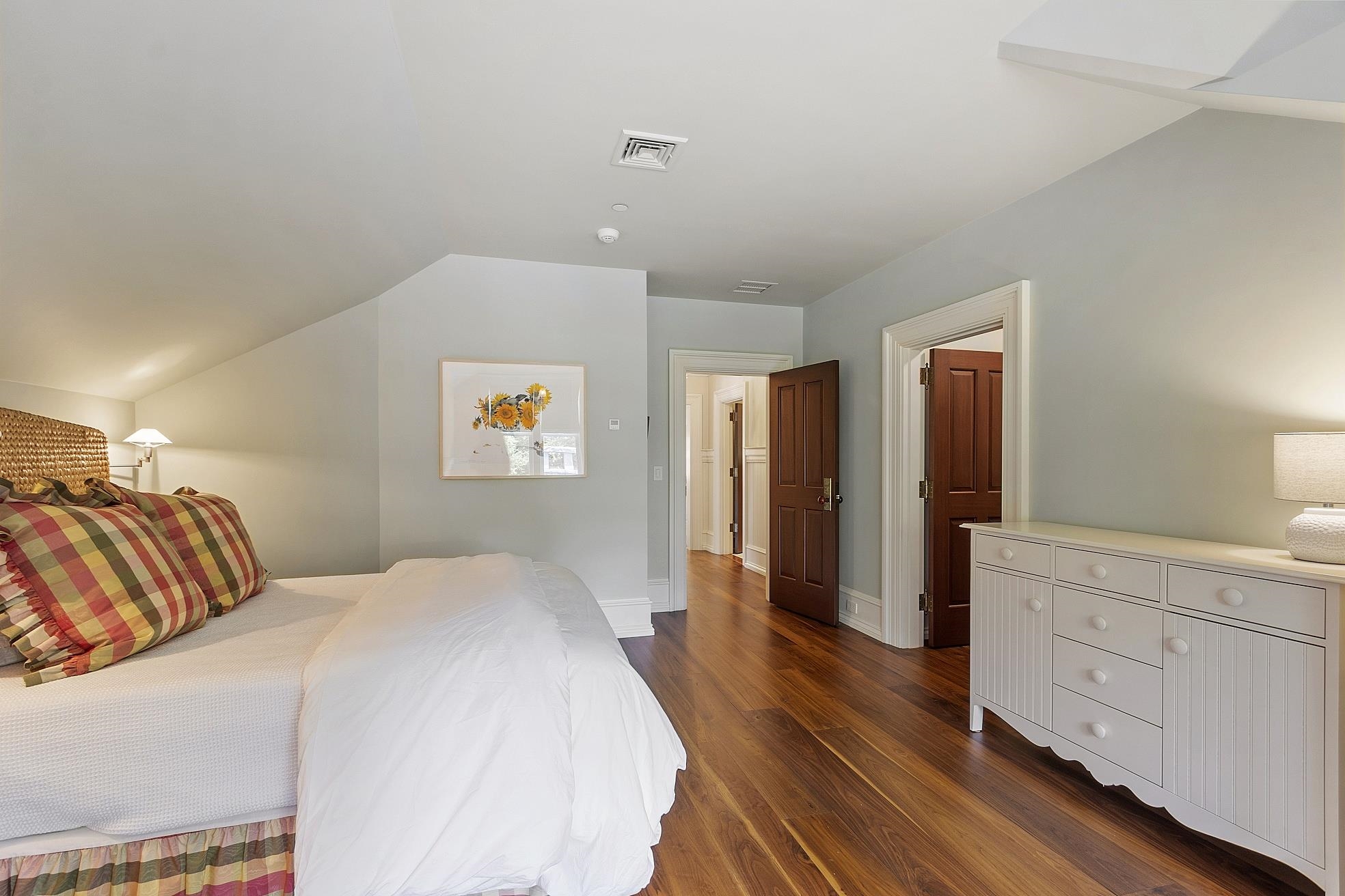 30 Leopard's Leap Road