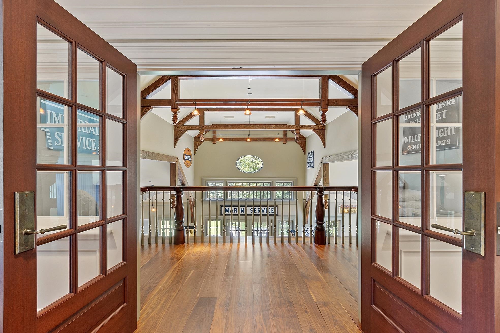 30 Leopard's Leap Road