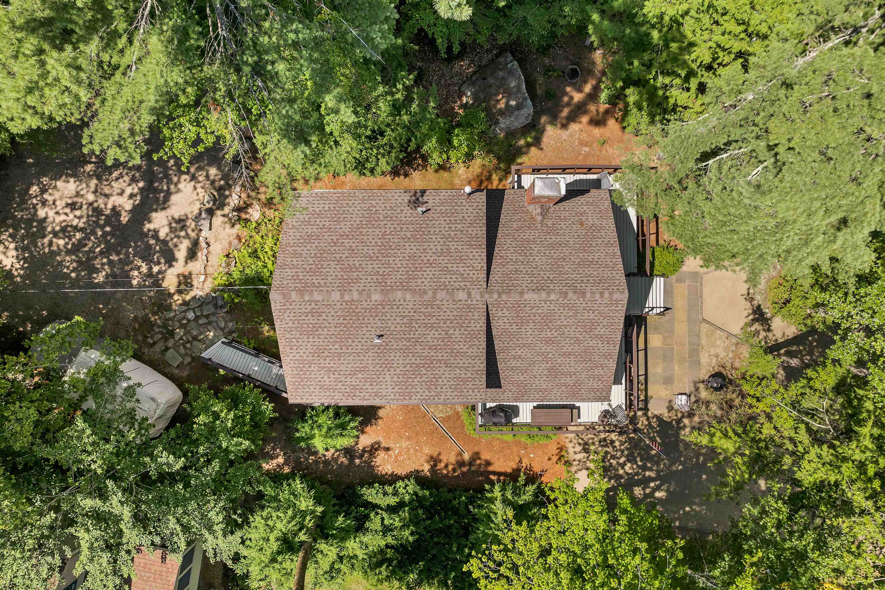 18 Falcon Way