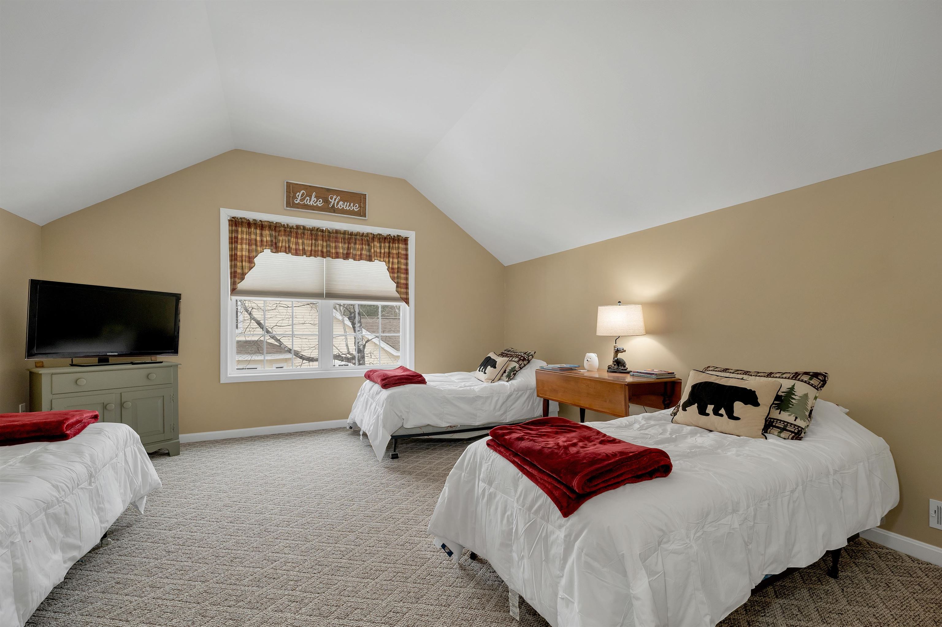 631 Outerbridge Drive