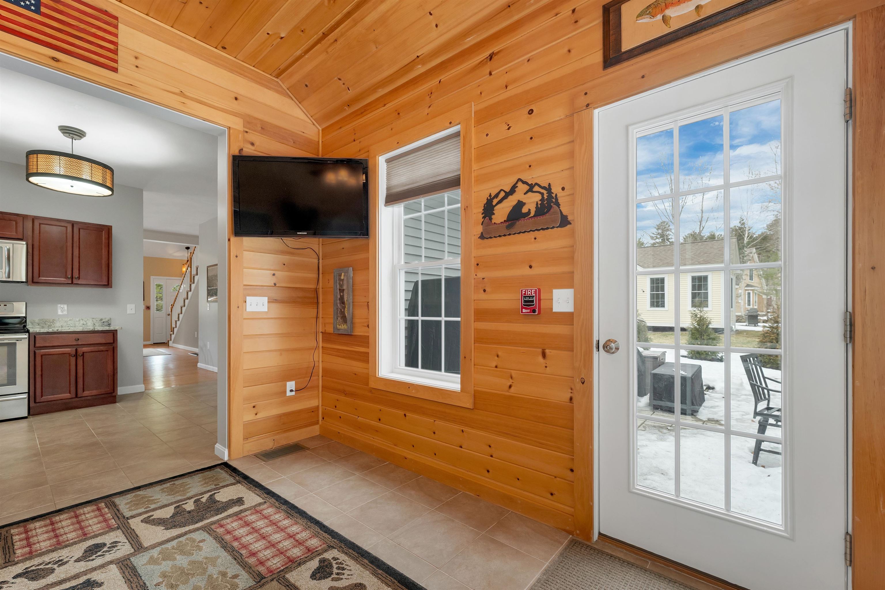 631 Outerbridge Drive