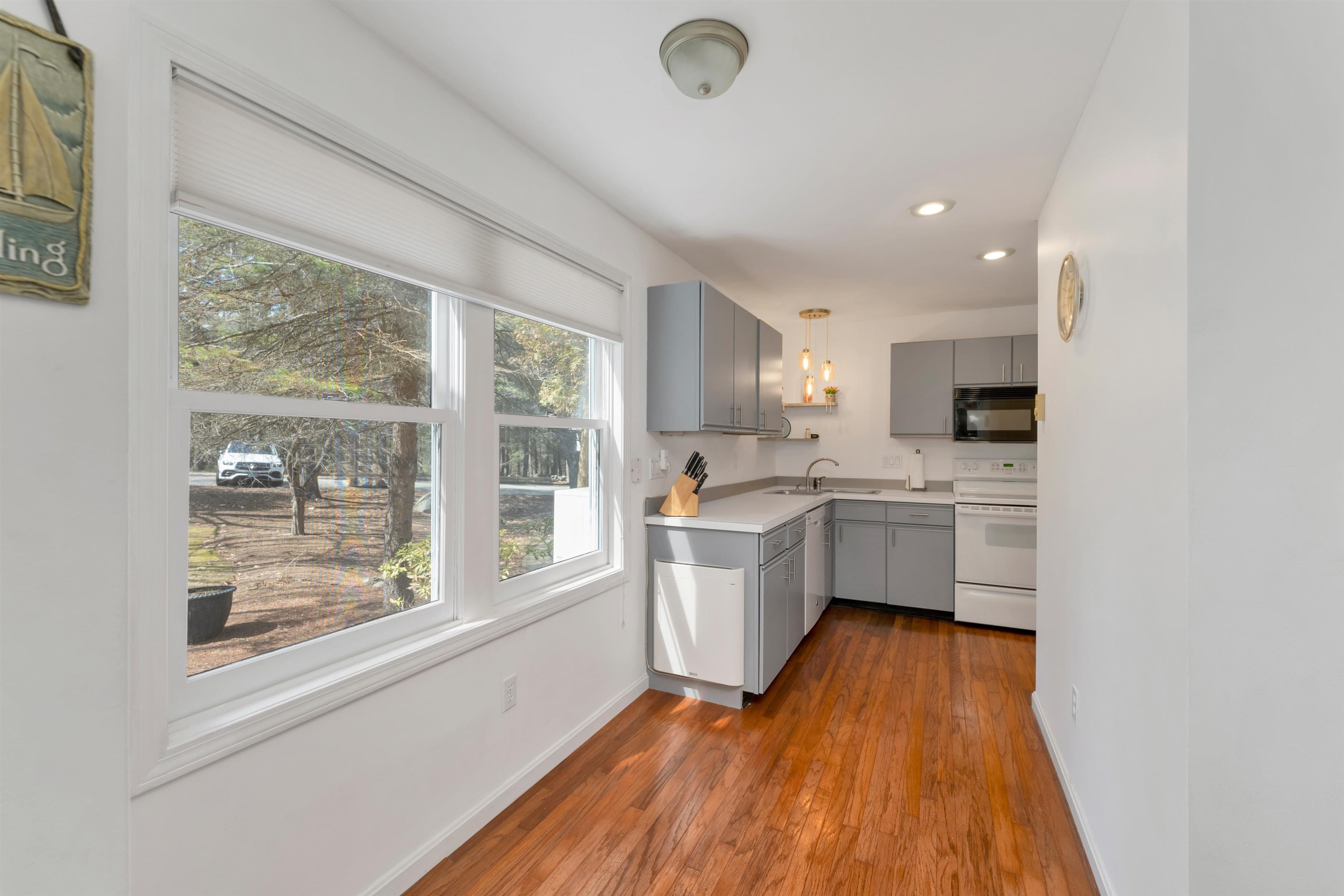 7 Windermere Road Unit: B