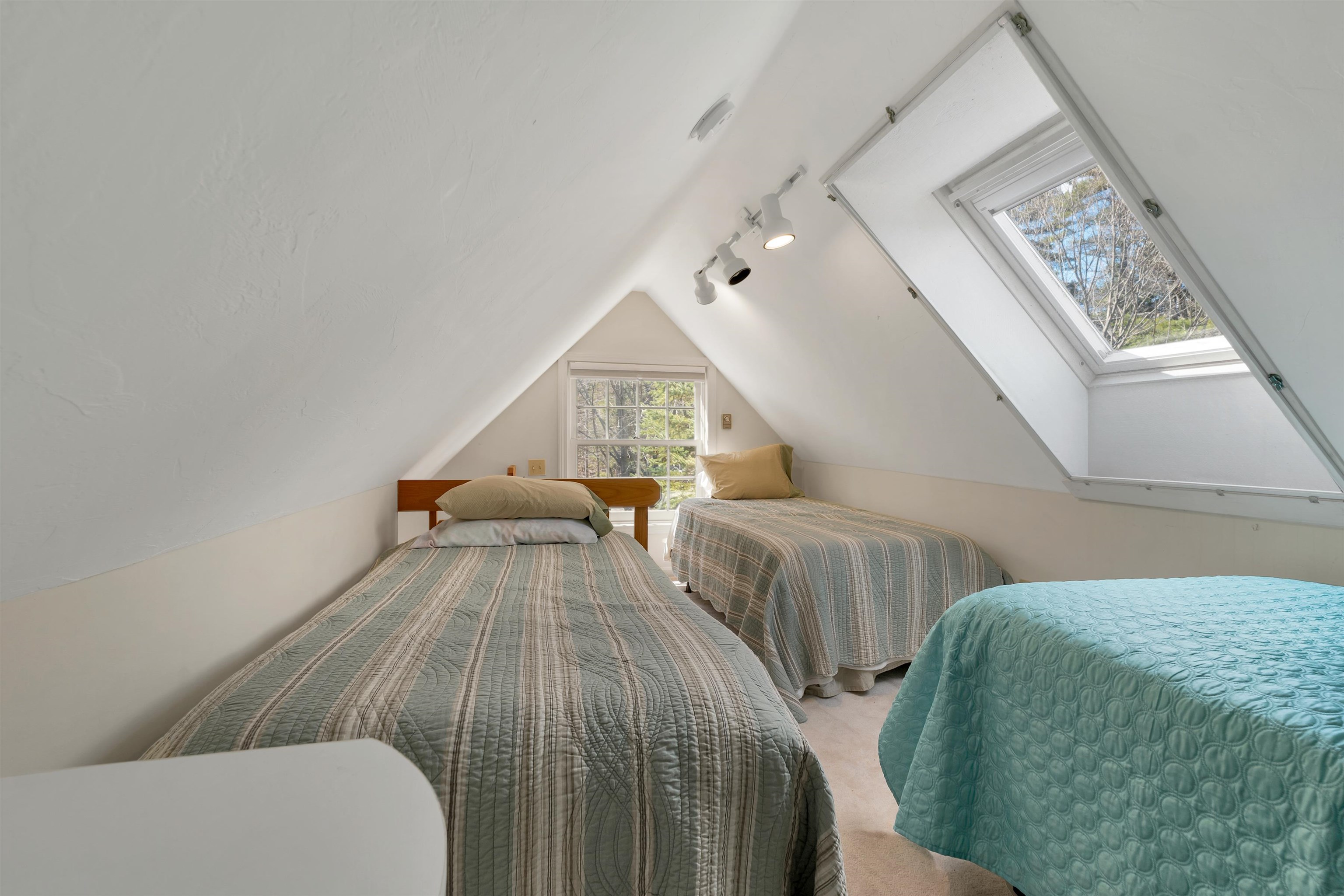 7 Windermere Road Unit: B