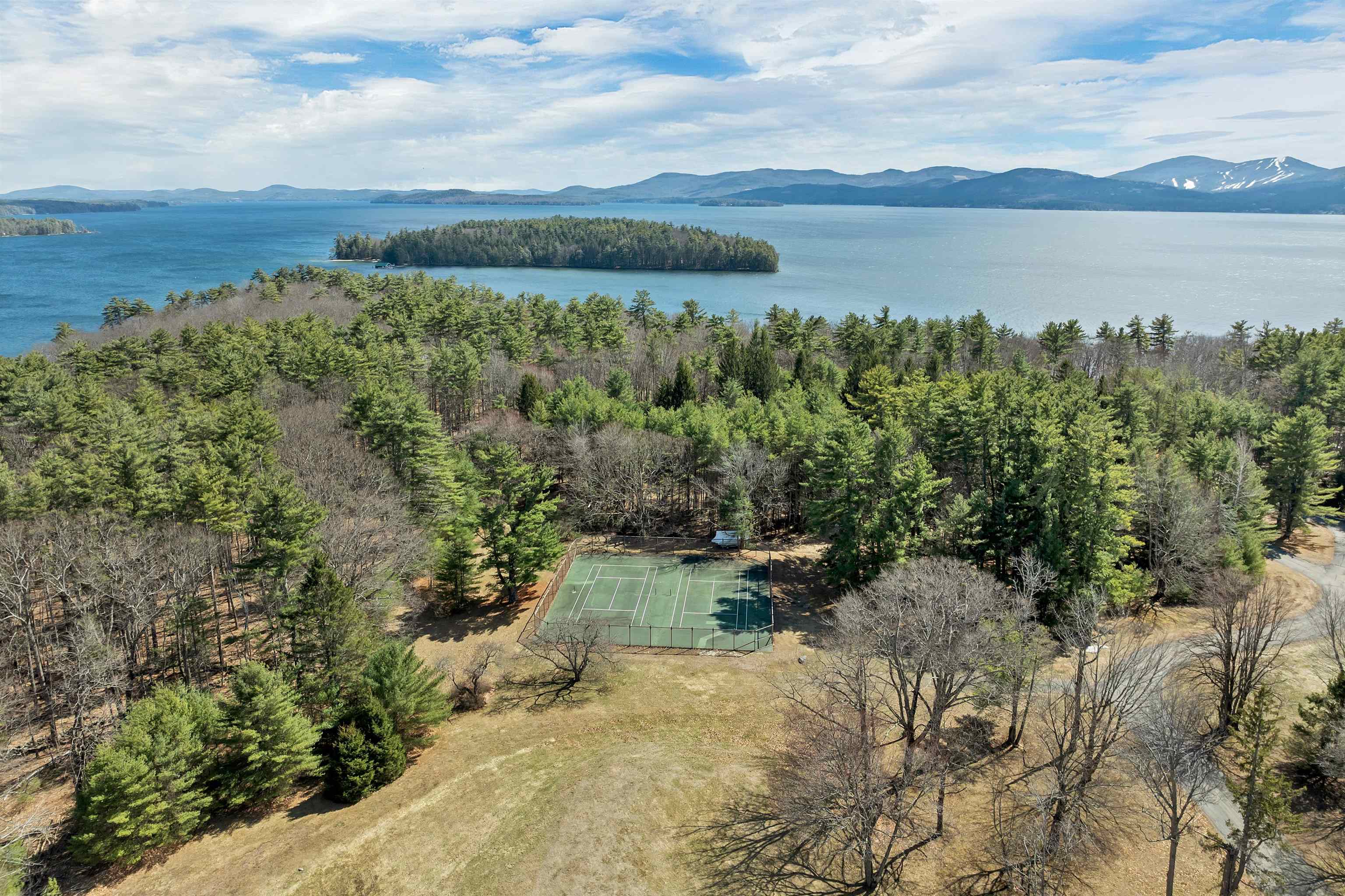 7 Windermere Road Unit: B