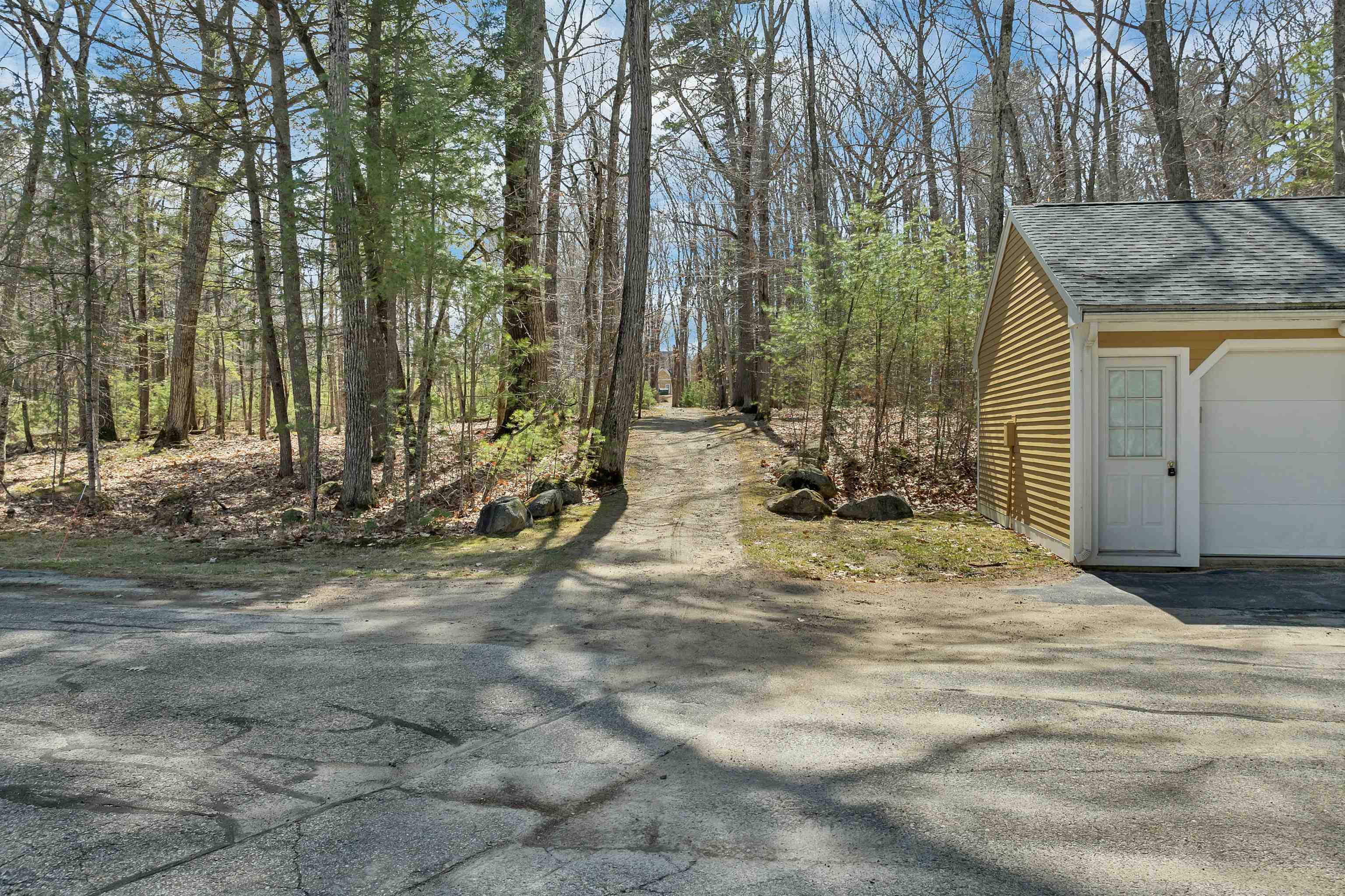 7 Windermere Road Unit: B