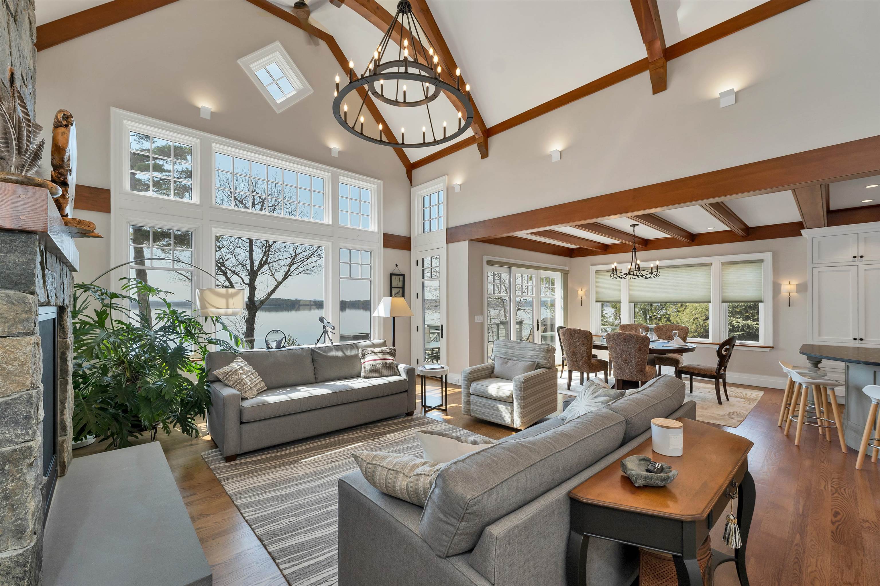 15 Stonewall Lane