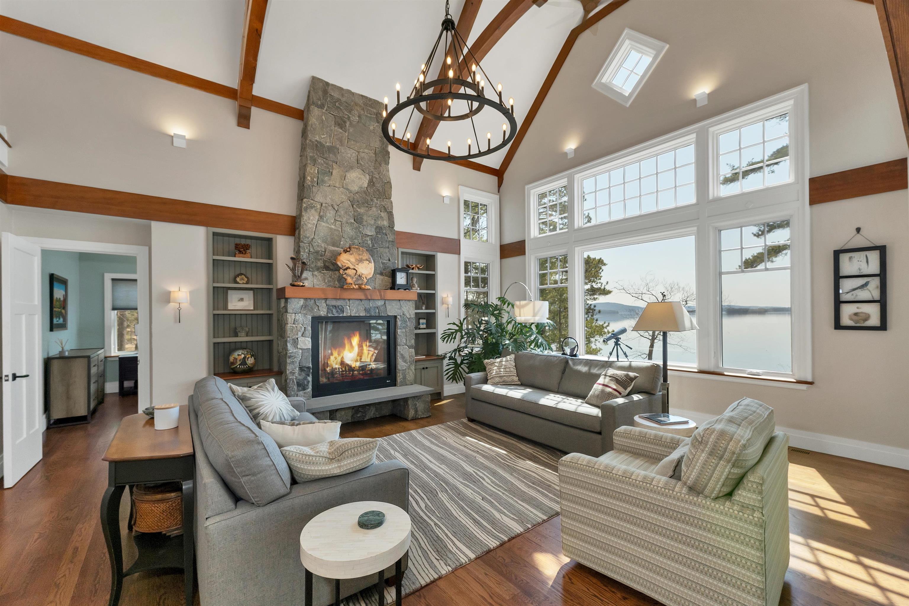 15 Stonewall Lane