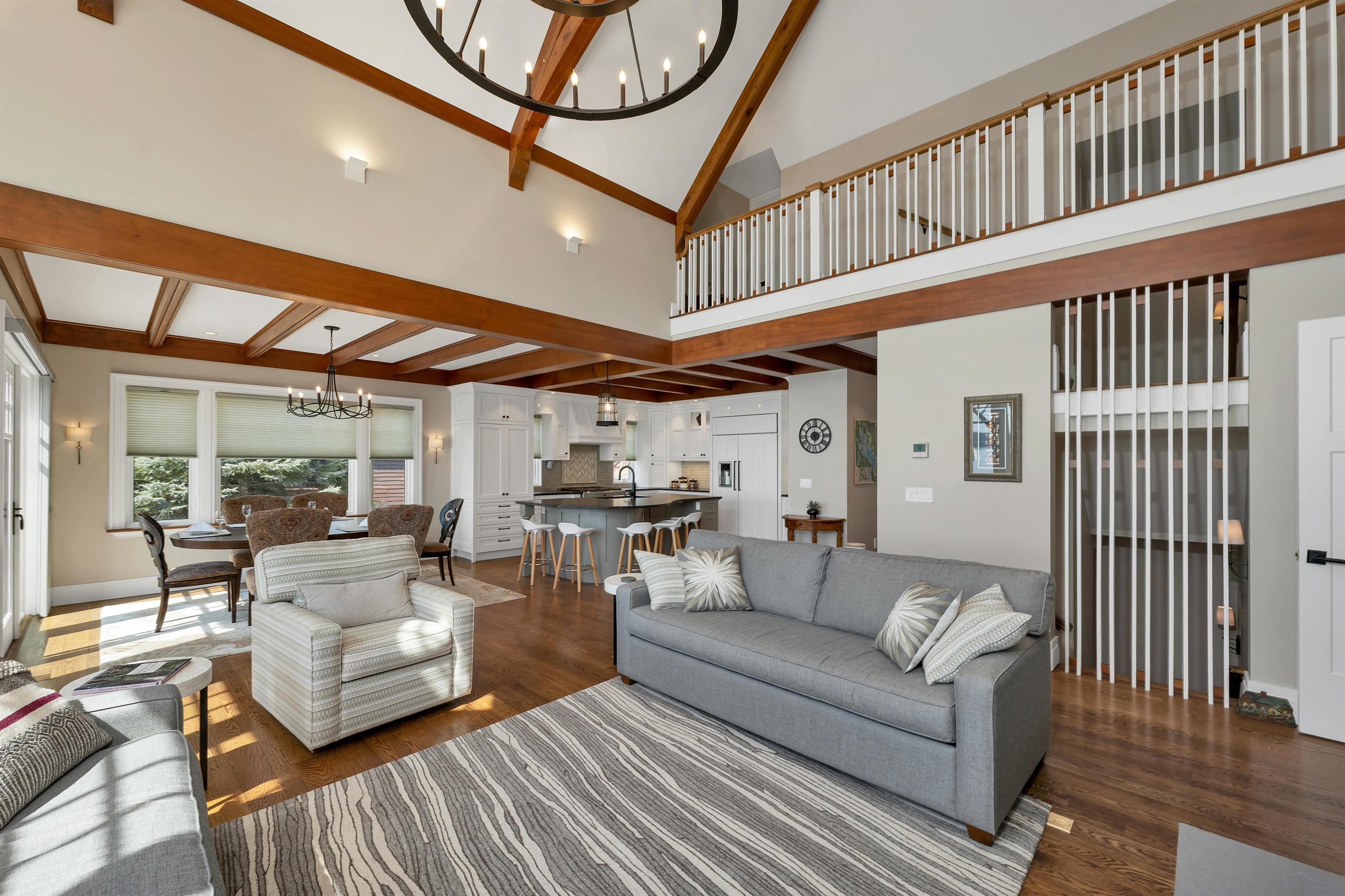 15 Stonewall Lane