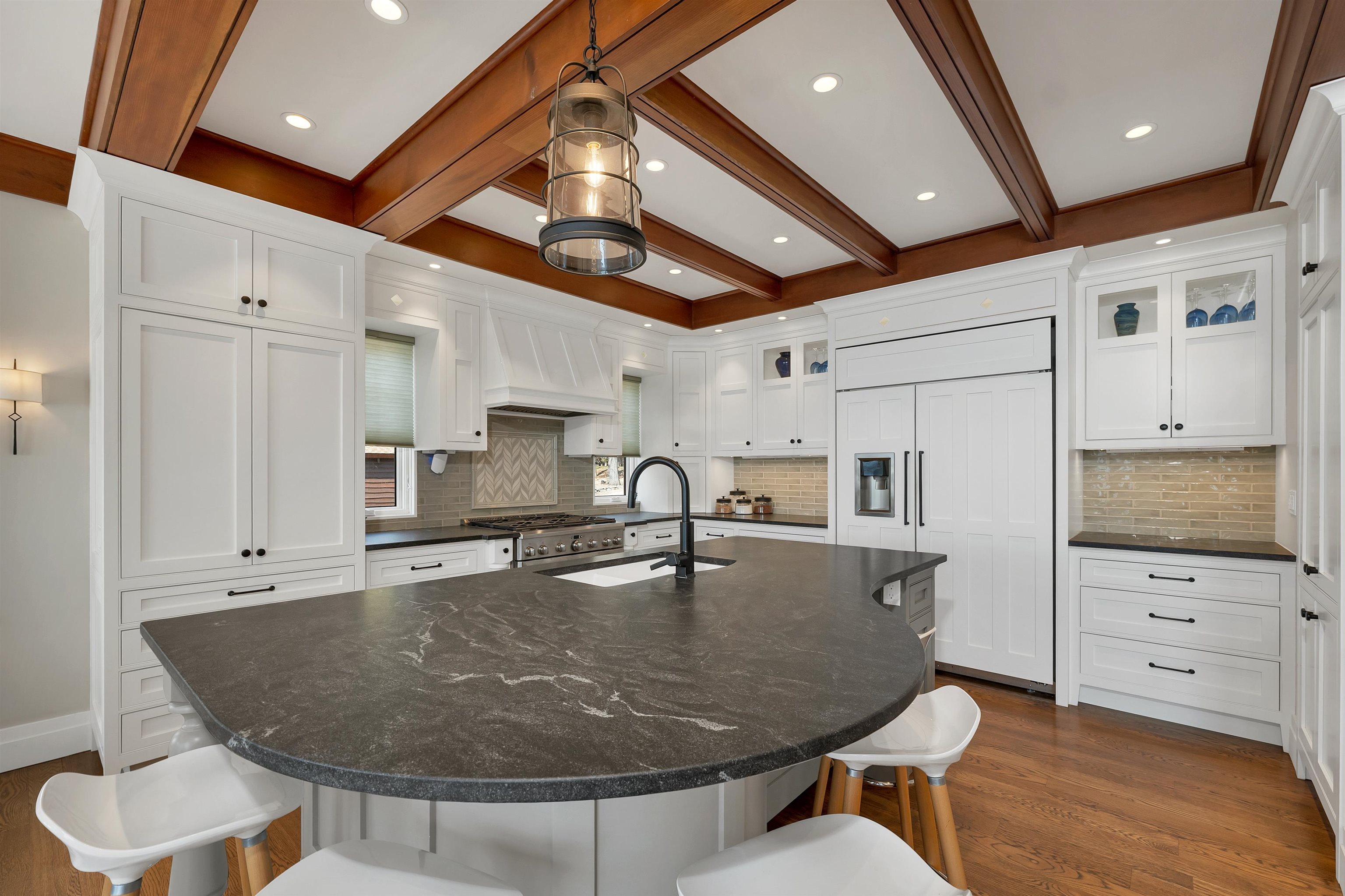 15 Stonewall Lane