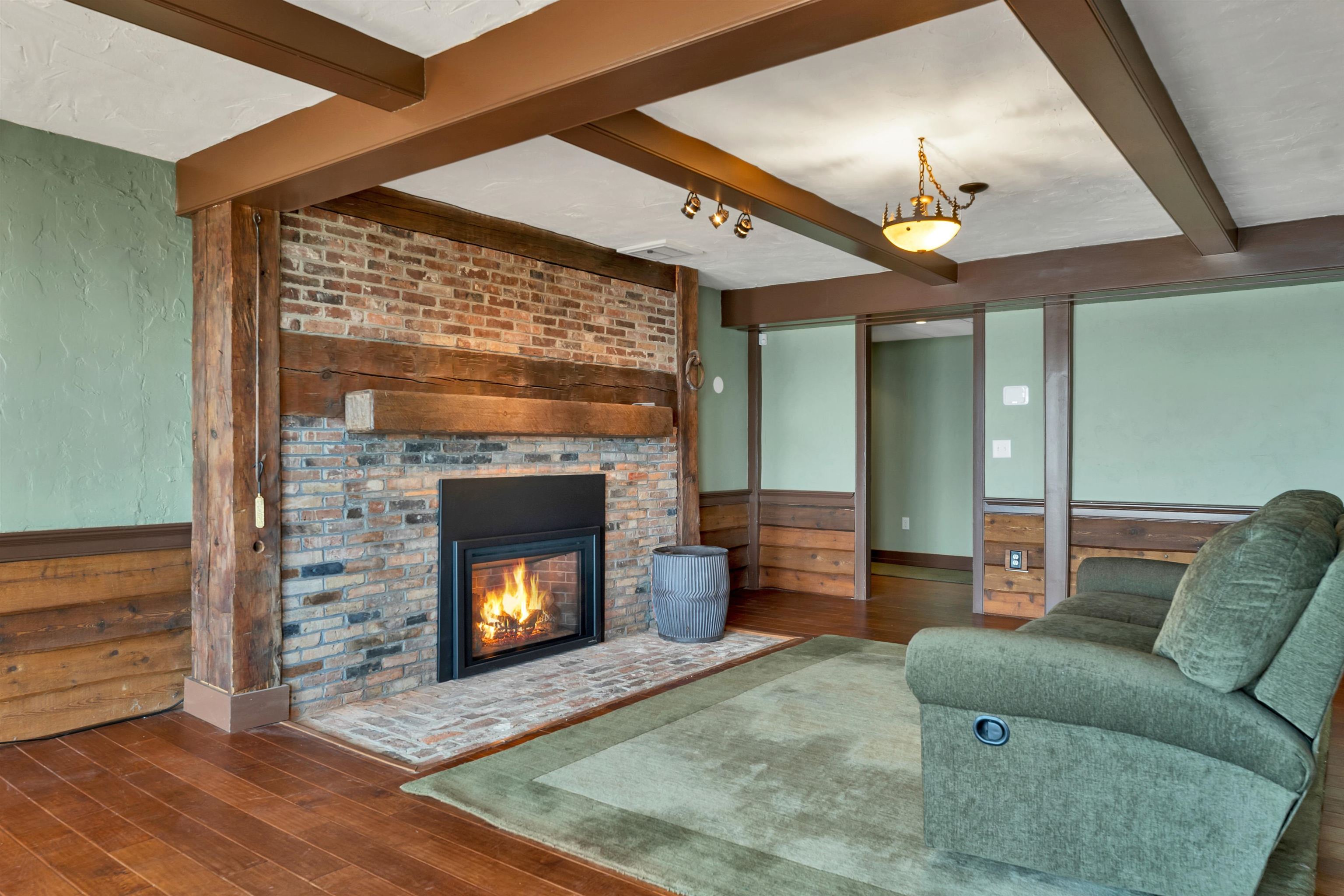 39 Alpine Drive