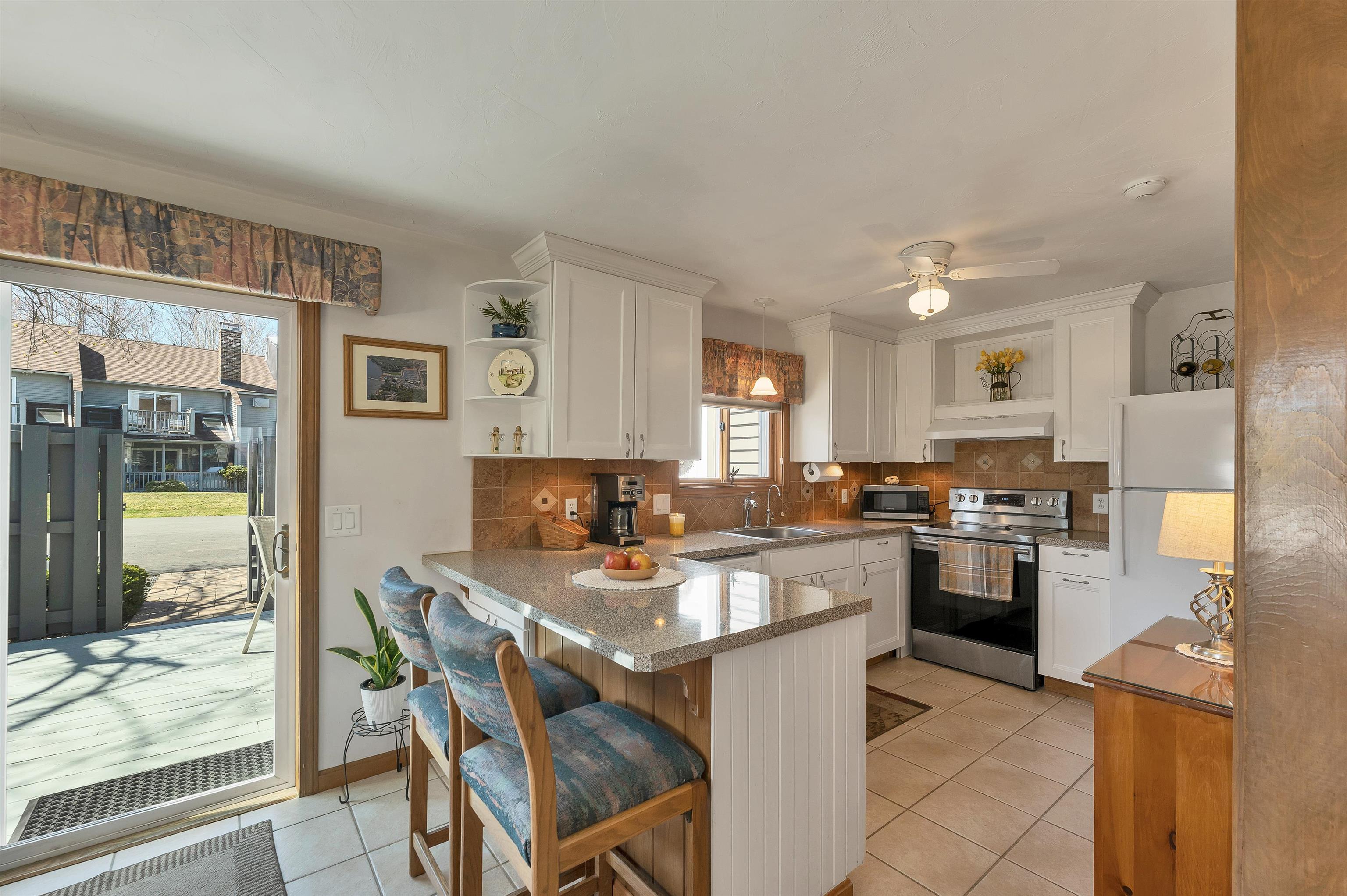60 Weirs Road Unit: E1