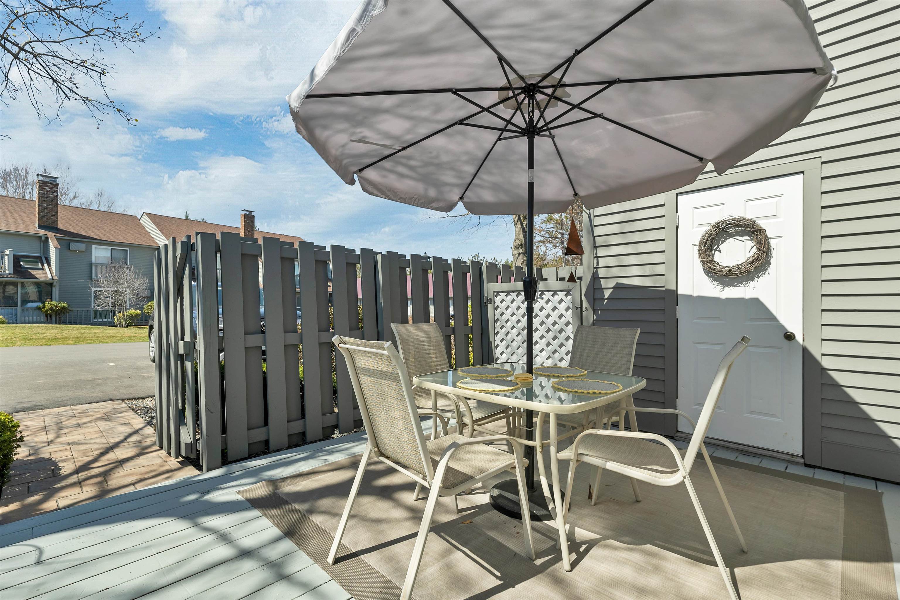60 Weirs Road Unit: E1
