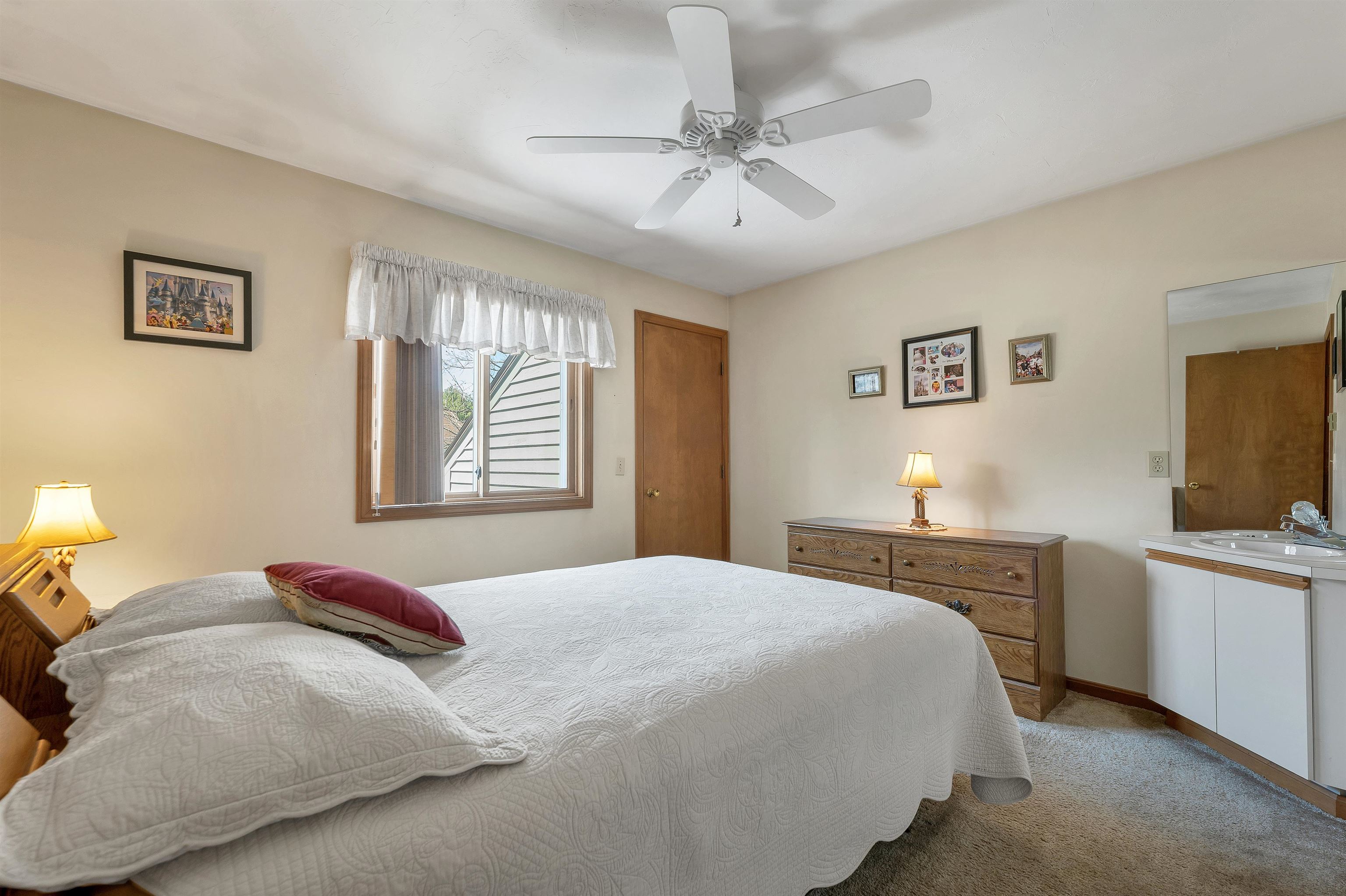60 Weirs Road Unit: E1