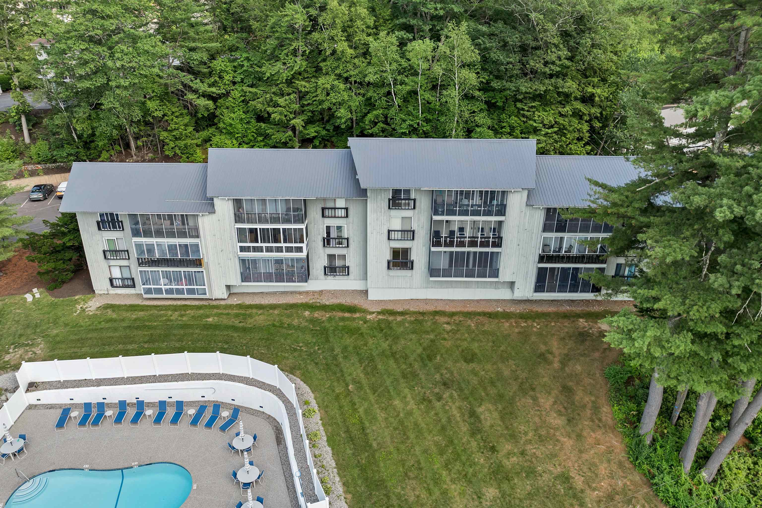 883 Weirs Boulevard Unit: 7
