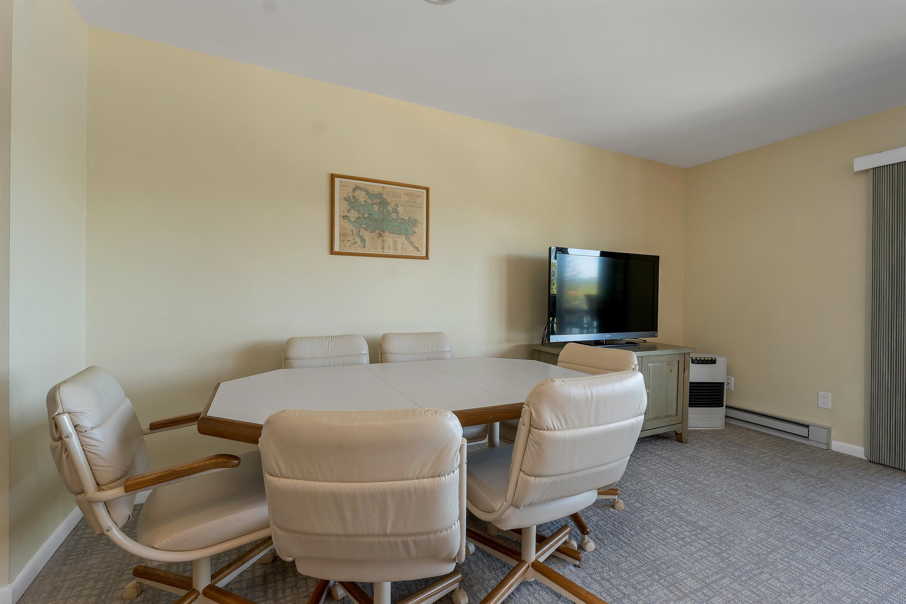 883 Weirs Boulevard Unit: 7