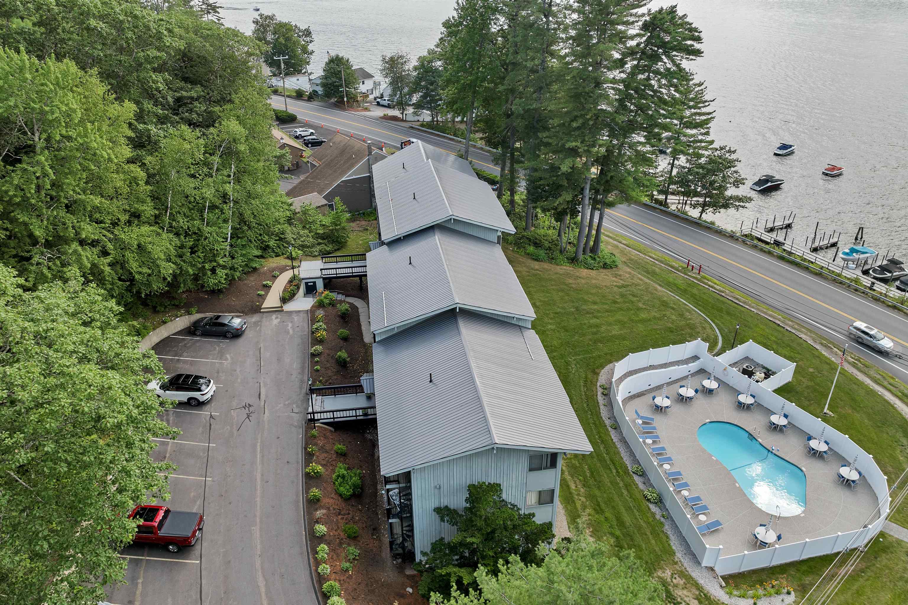 883 Weirs Boulevard Unit: 7