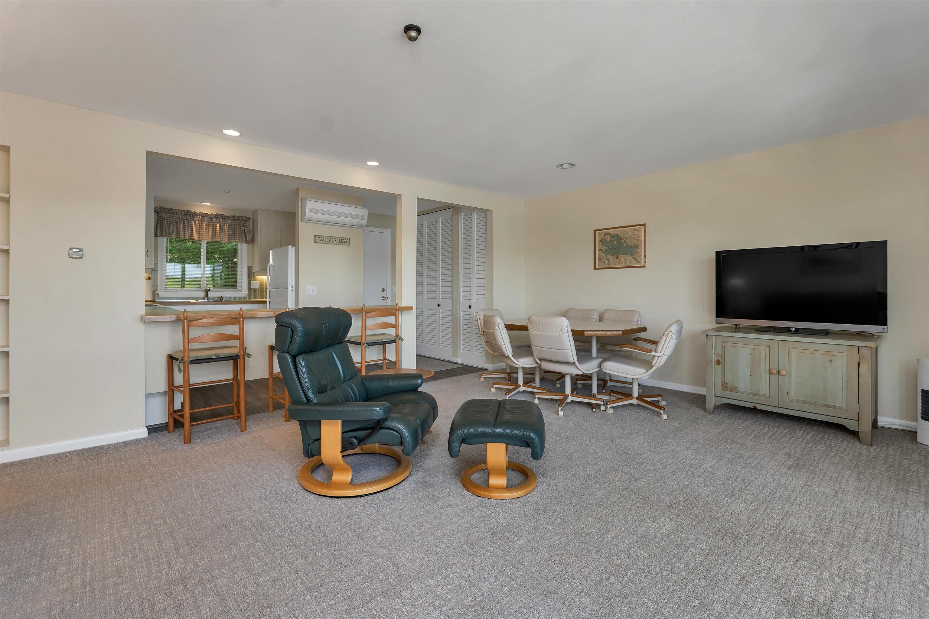 883 Weirs Boulevard Unit: 7