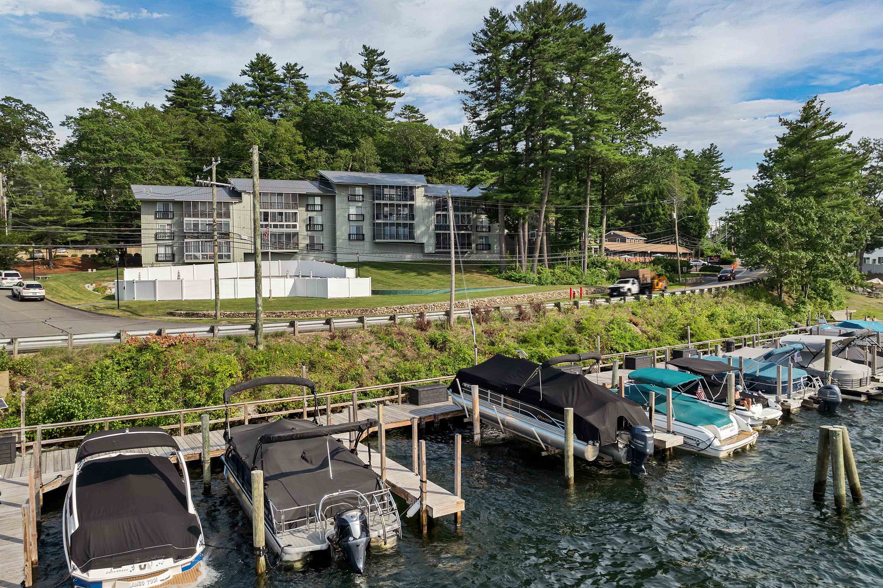 883 Weirs Boulevard Unit: 7