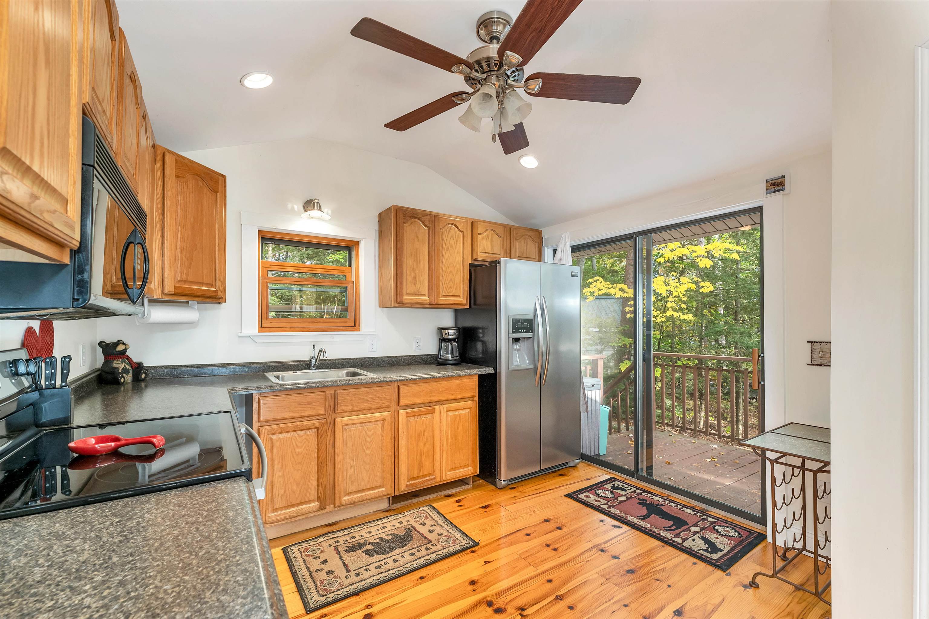 27 Pitchwood Island