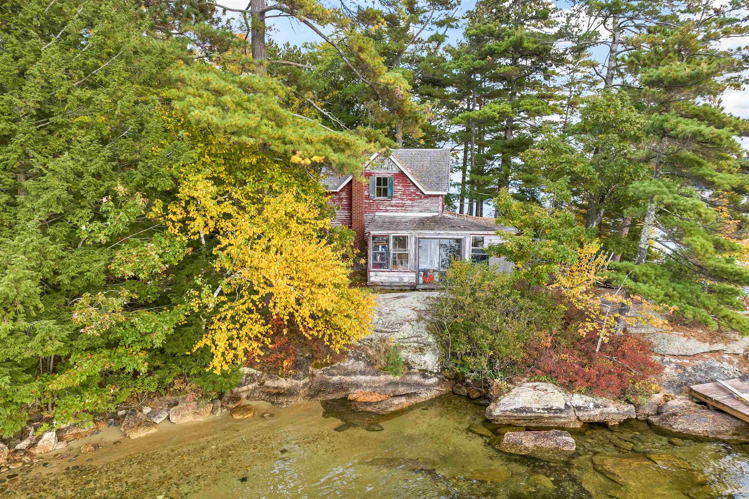 27 Pitchwood Island