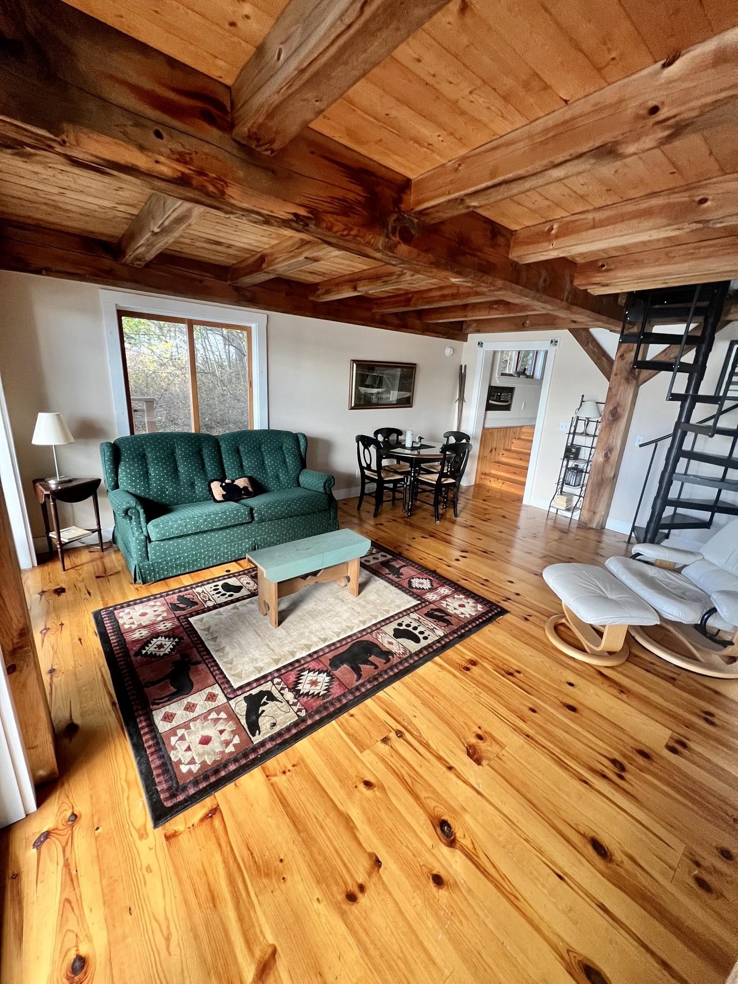 27 Pitchwood Island