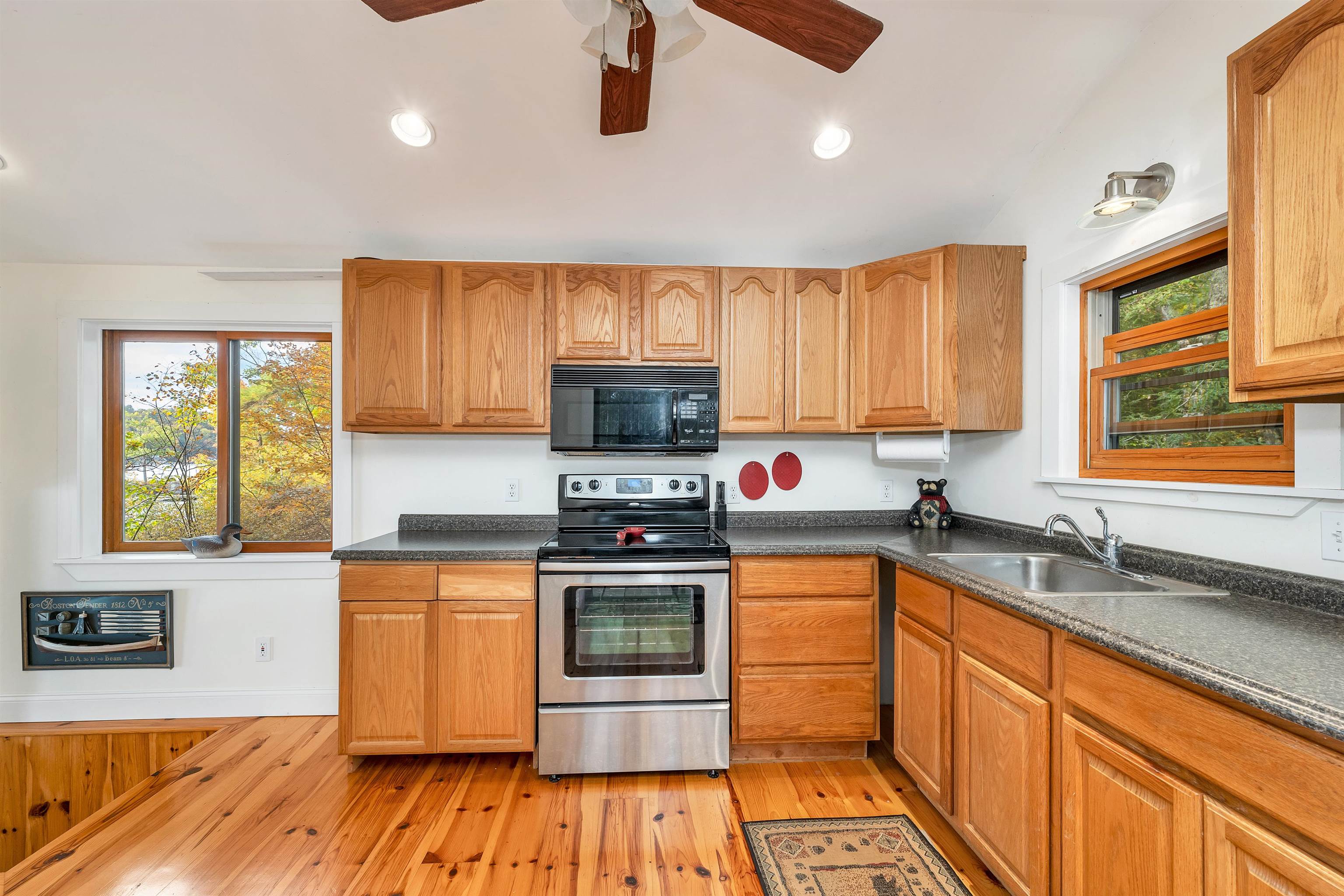27 Pitchwood Island