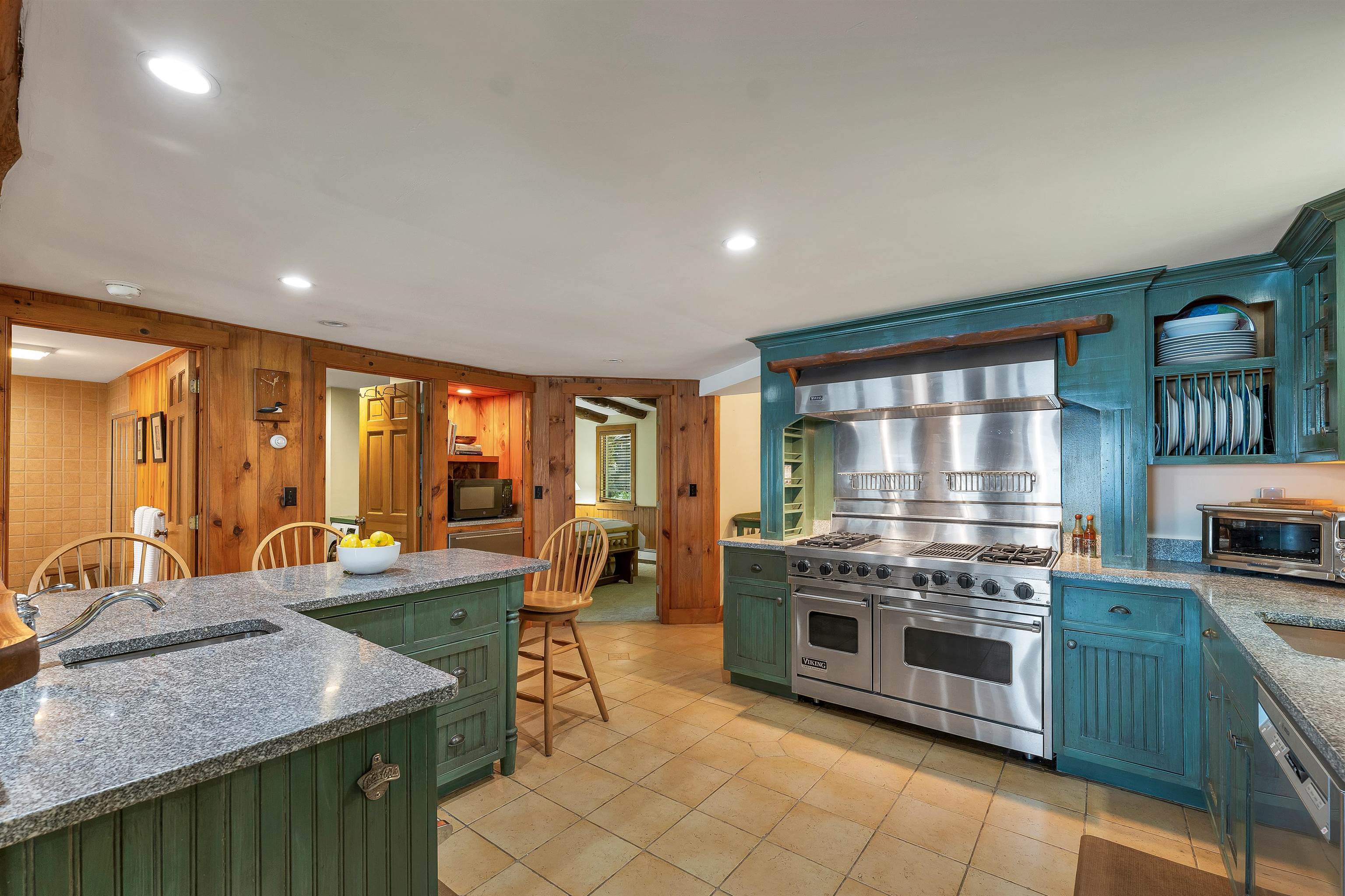 28 Veasey Shore Road