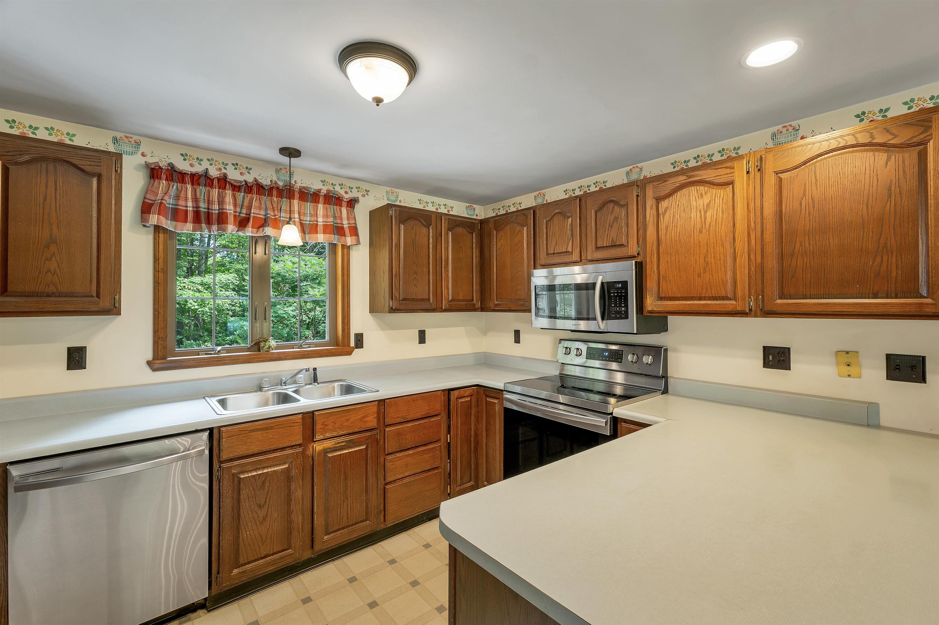 36 Glidden Road