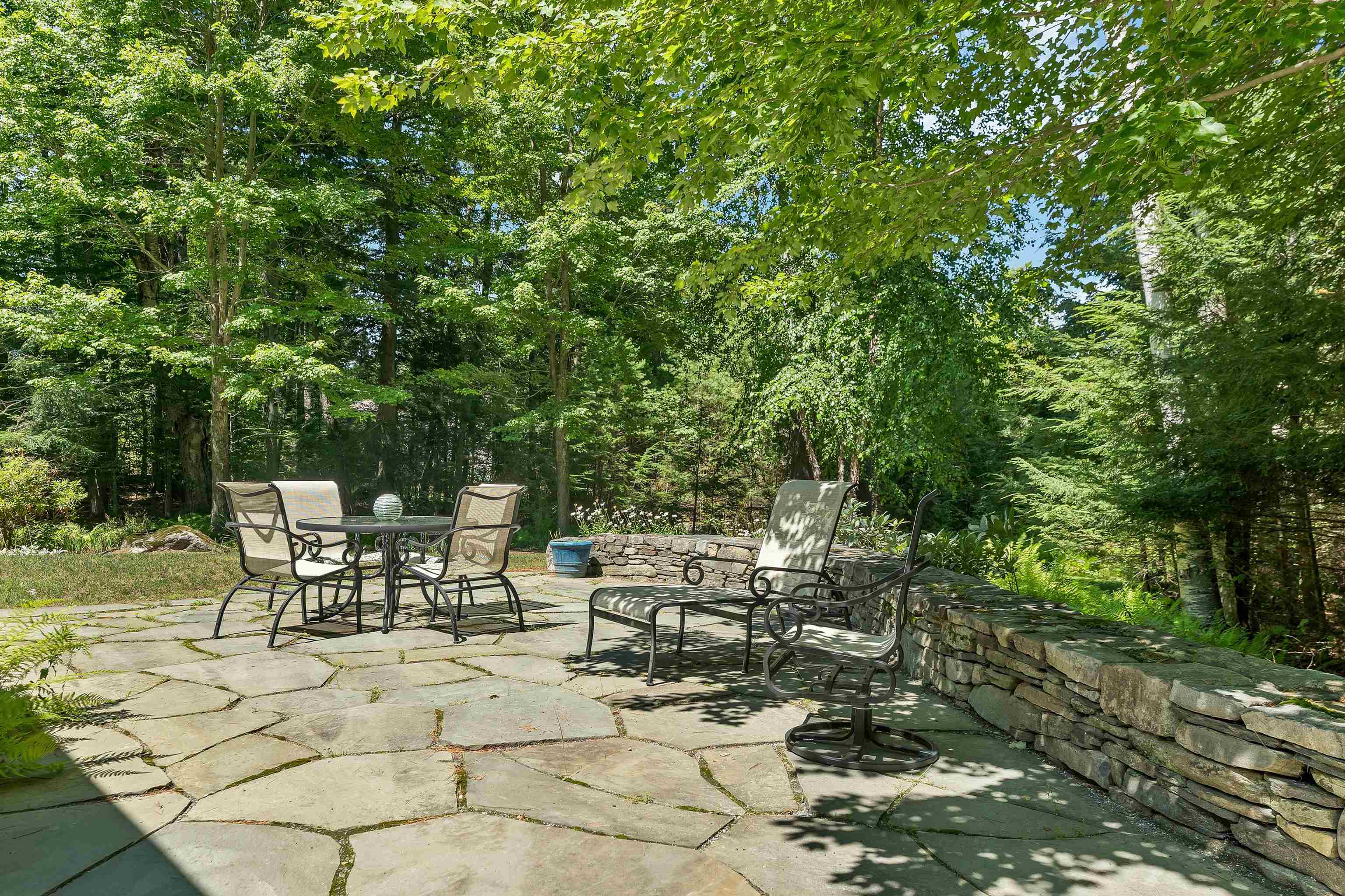 16 Crosswinds Drive