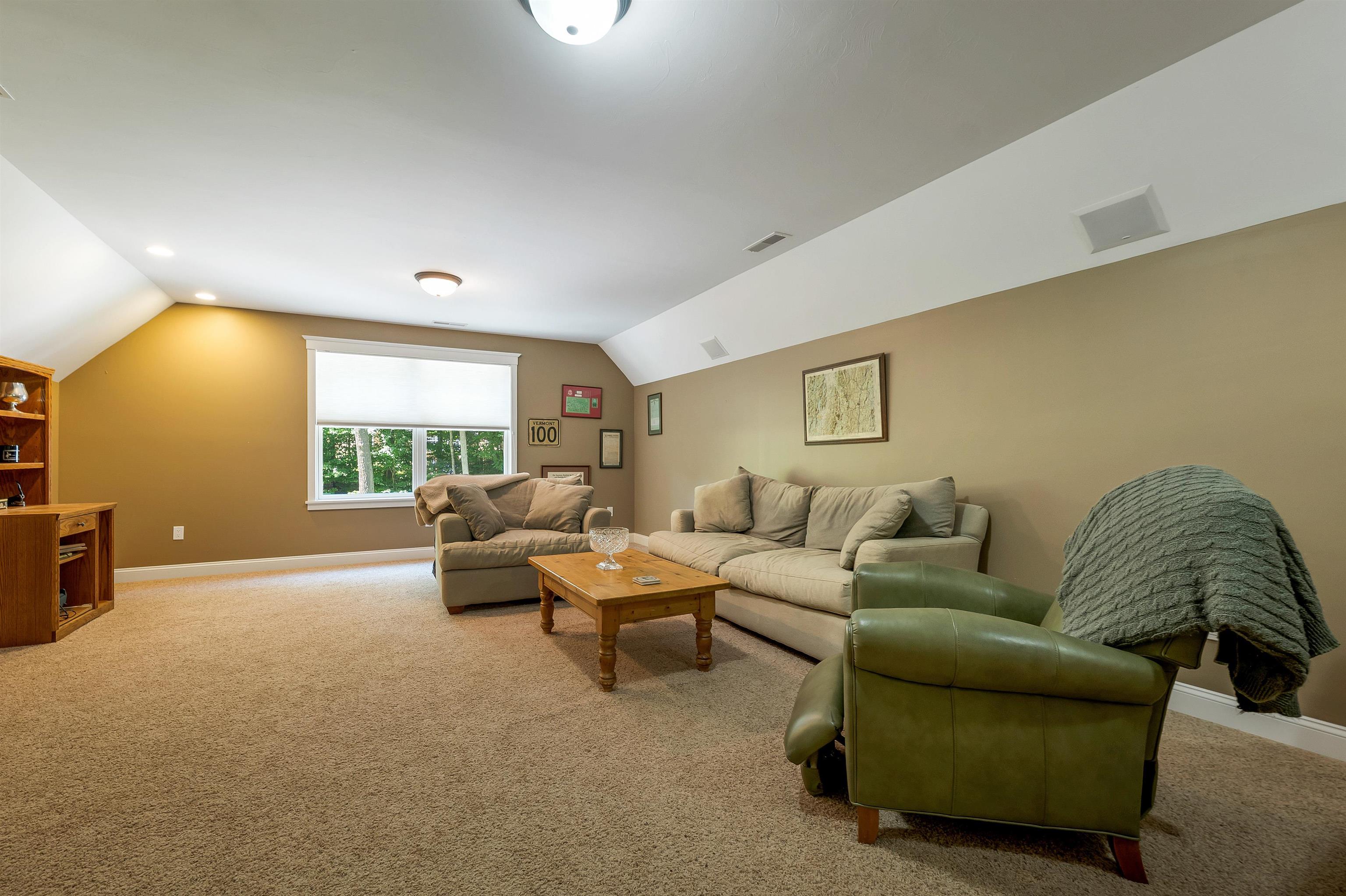 16 Crosswinds Drive