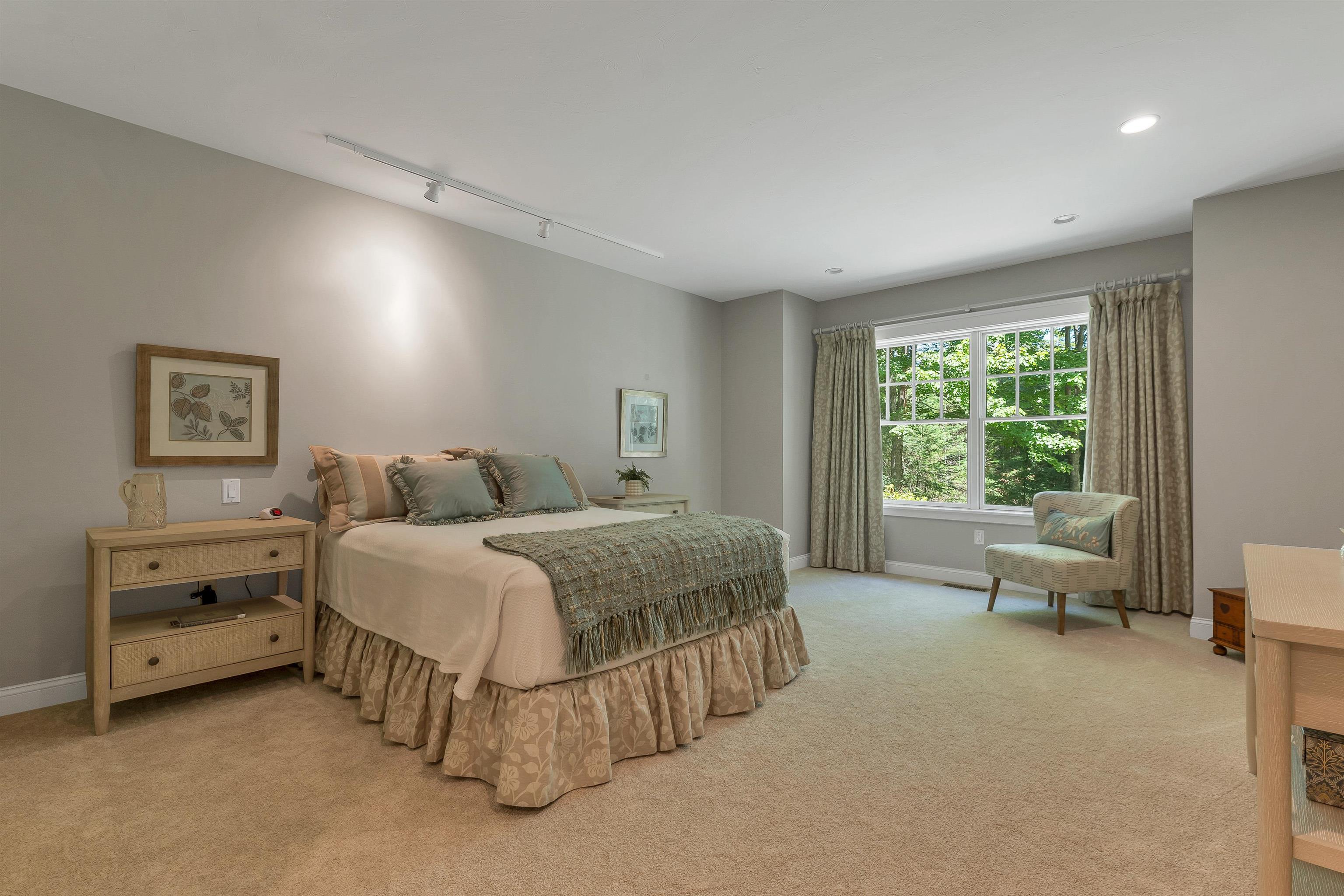 16 Crosswinds Drive