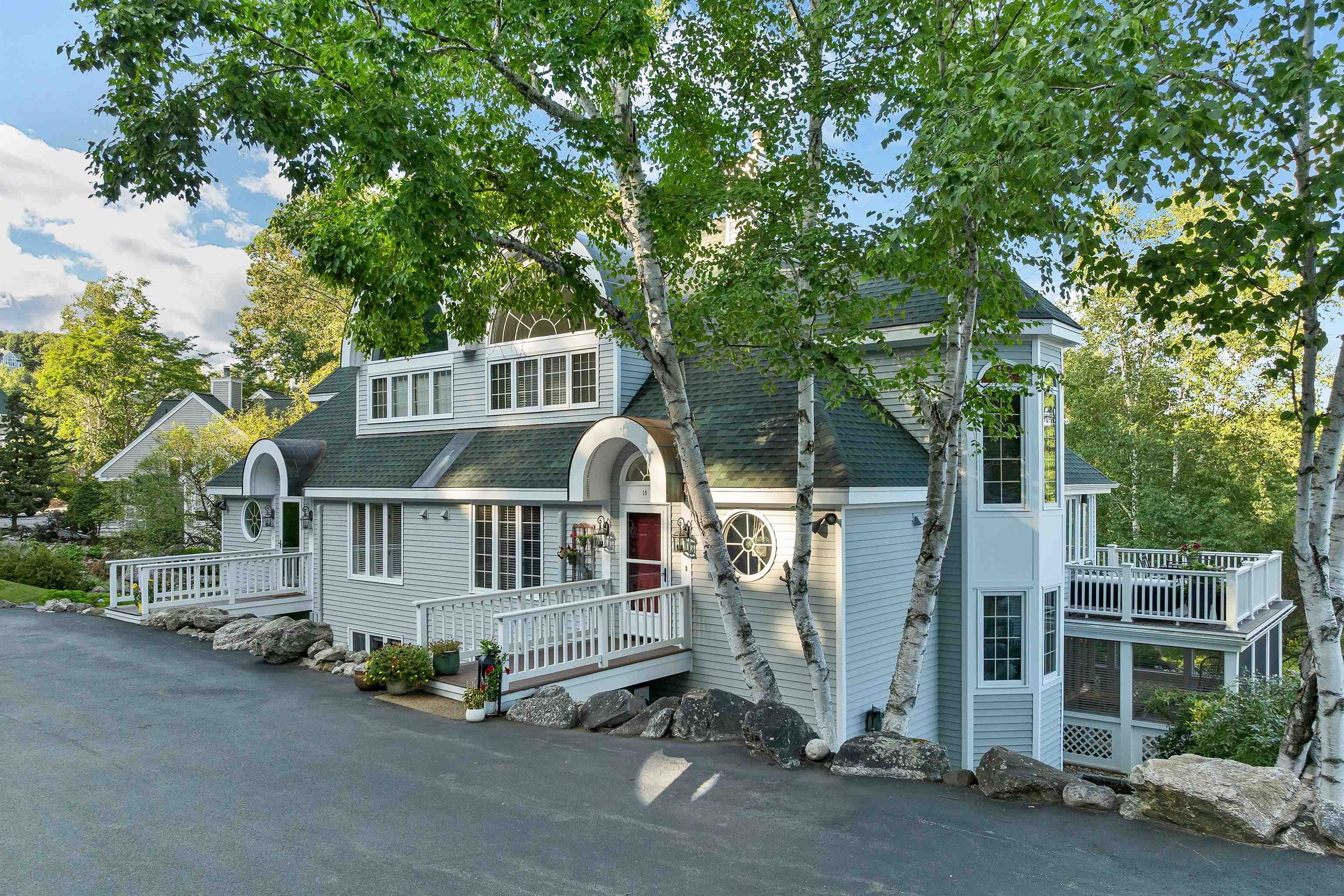 19 Hawk Ridge Road