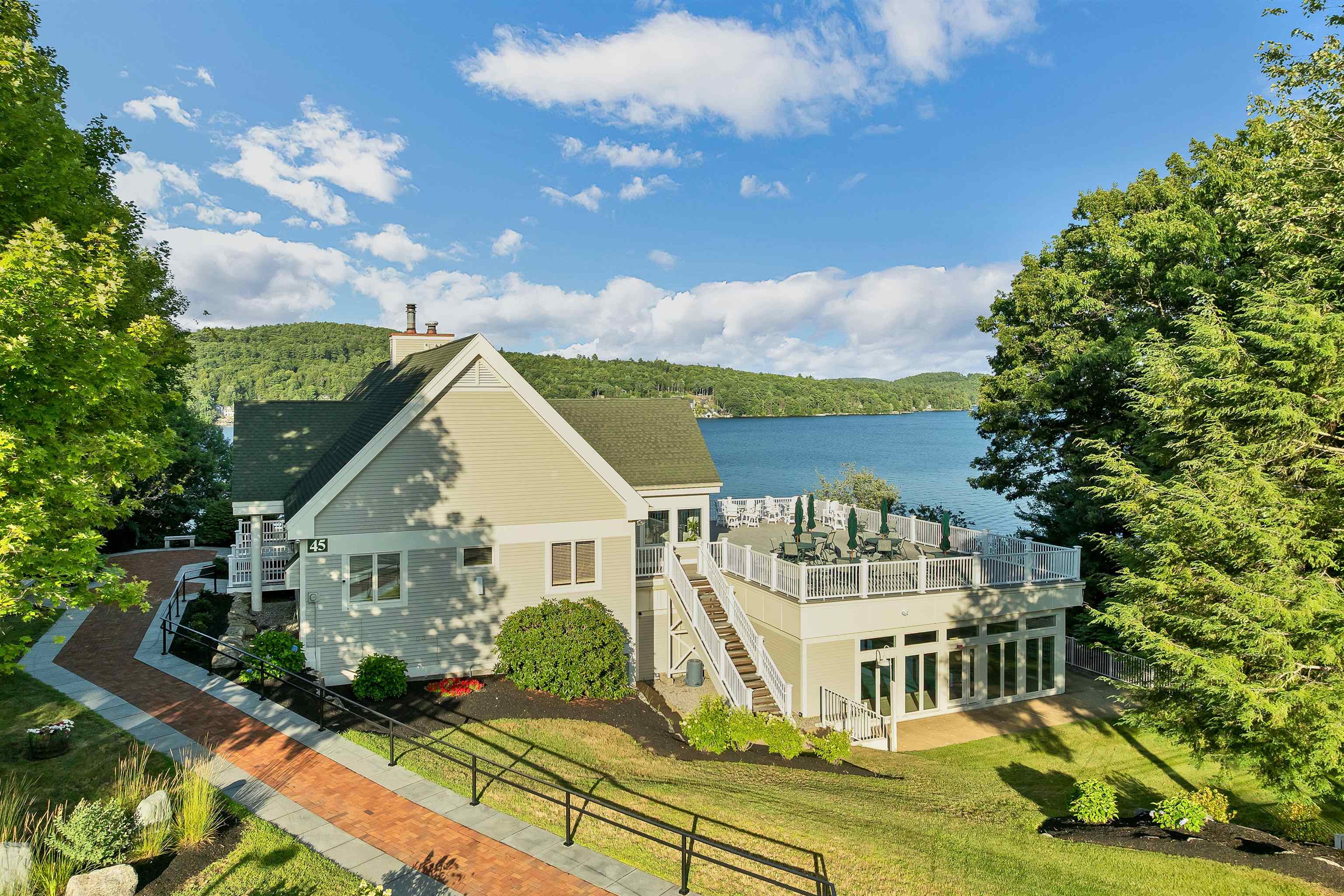 19 Hawk Ridge Road