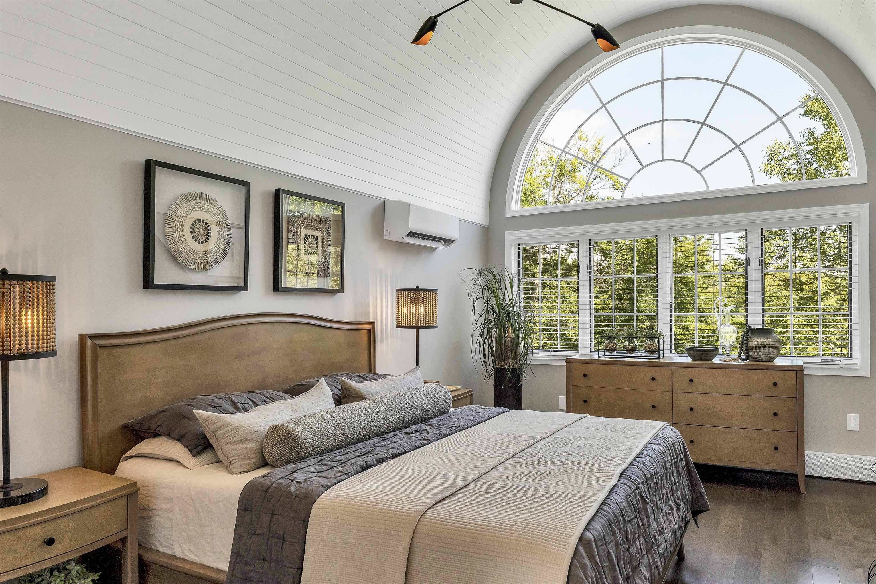 19 Hawk Ridge Road
