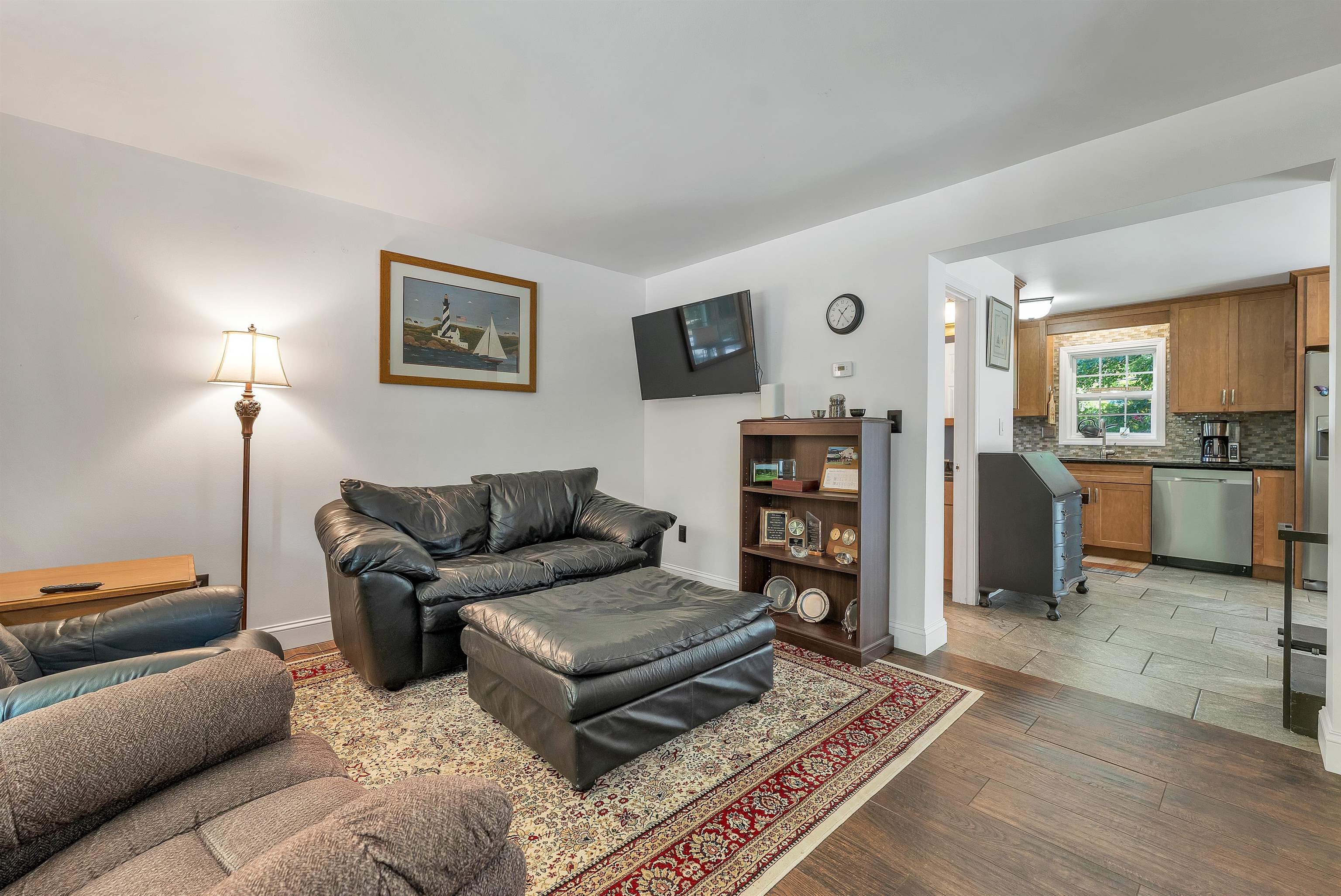 8 Mulberry Hill Road Unit: B