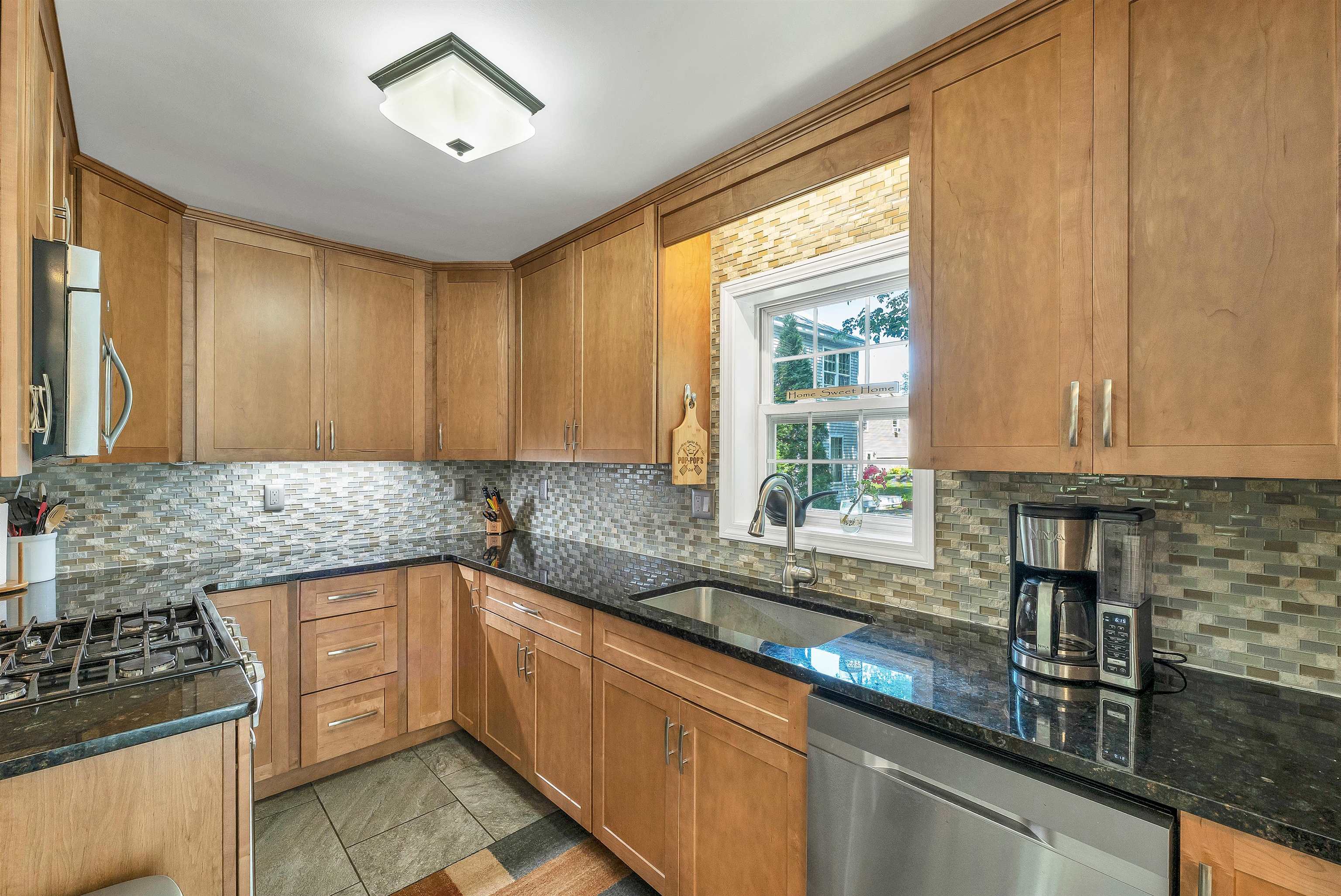 8 Mulberry Hill Road Unit: B