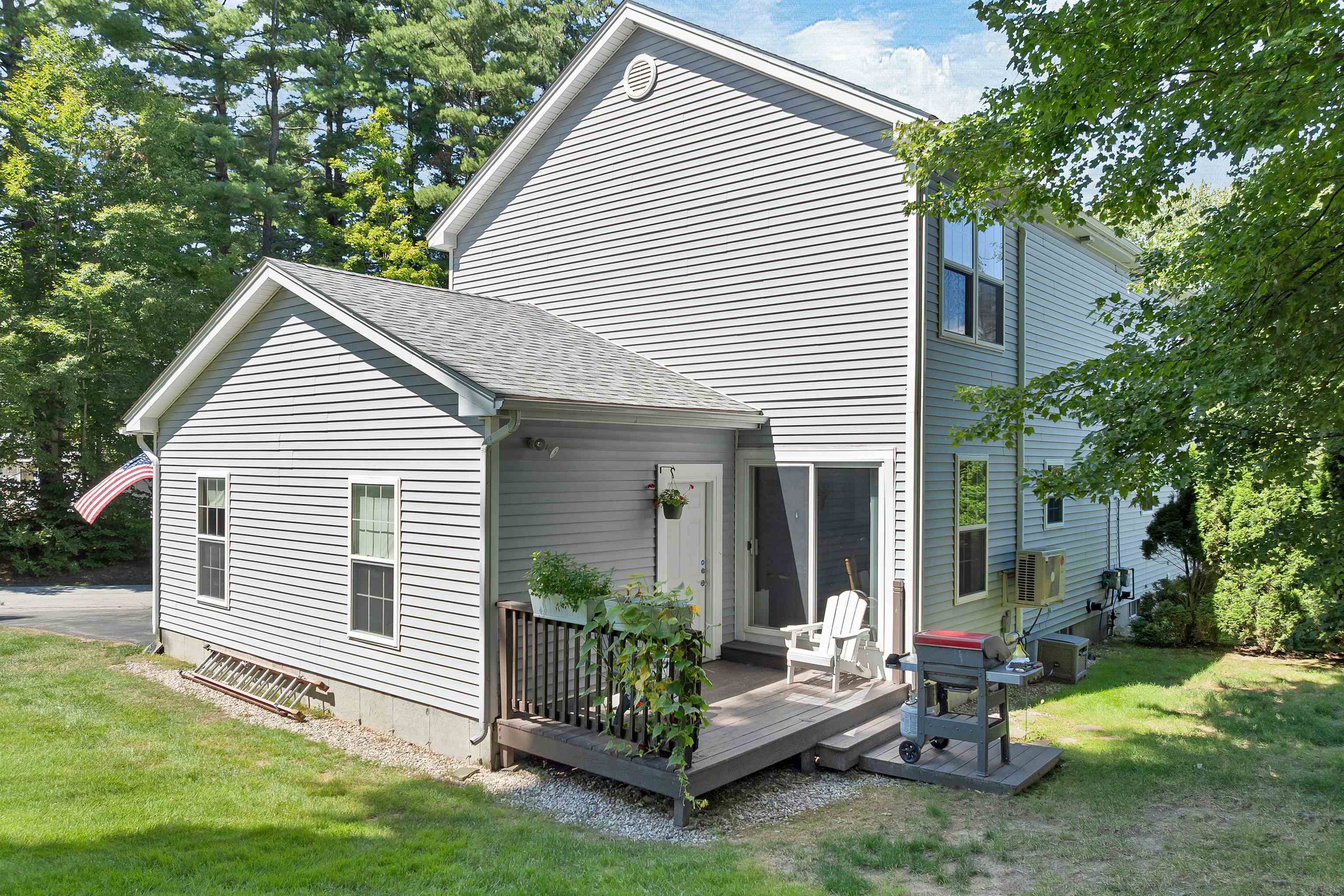 8 Mulberry Hill Road Unit: B